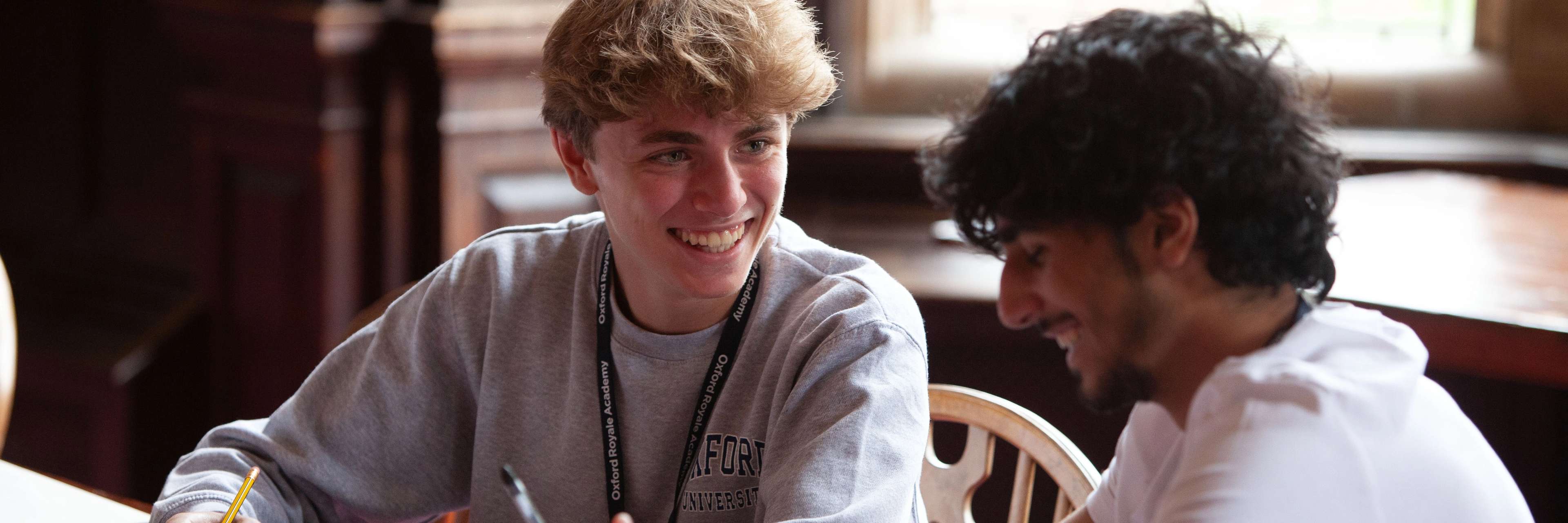 Oxford Royale Business Students studying