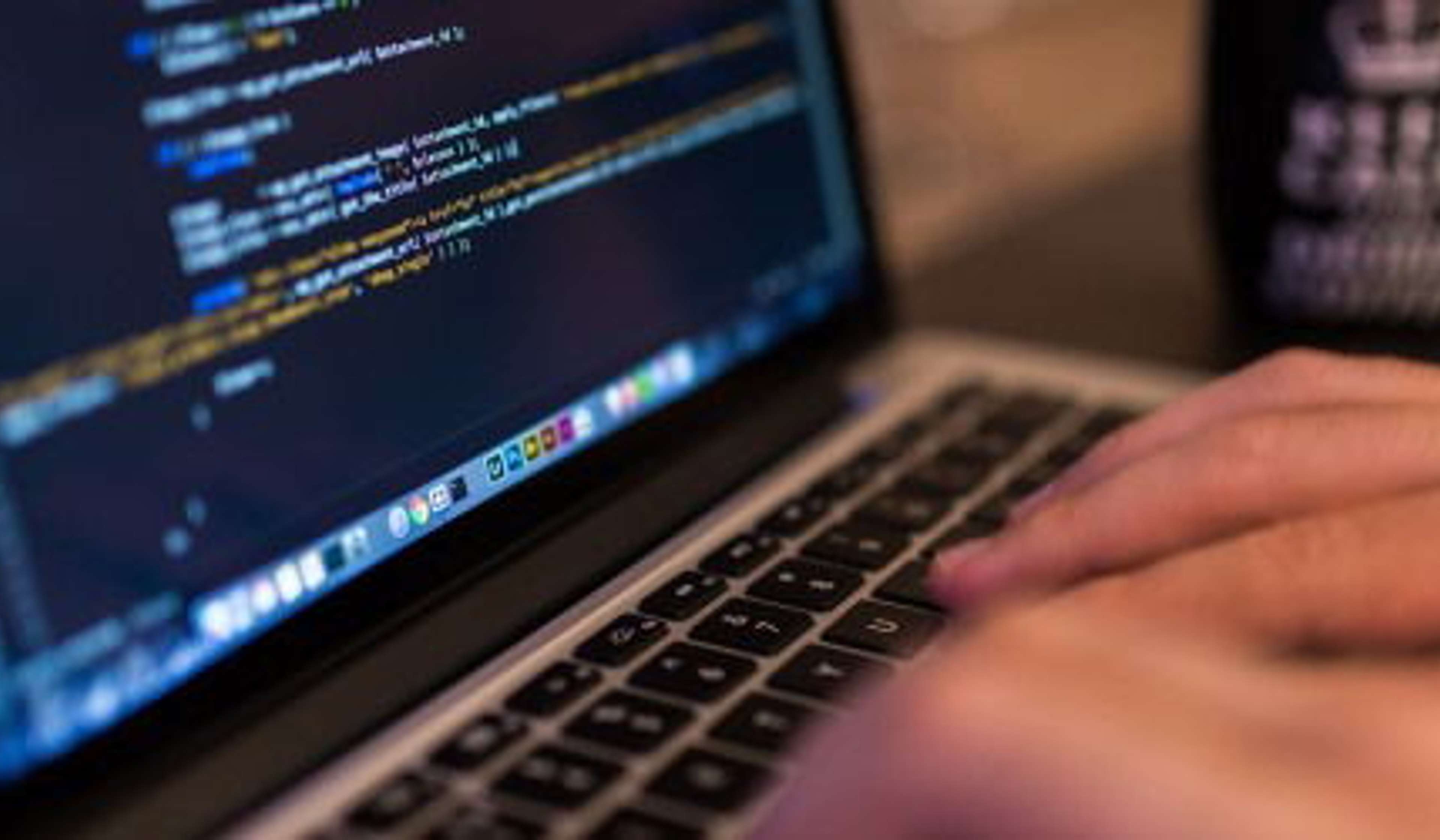 4 Ways the Internet Has Changed the English Language