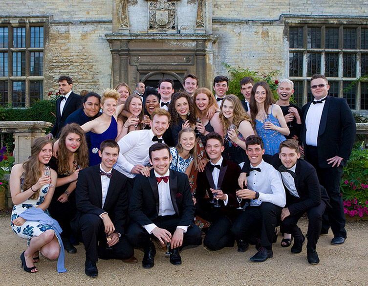 Glamorous Parties, Exclusive Activities and other Top-Notch Treats at Oxford Royale Summer Schools
