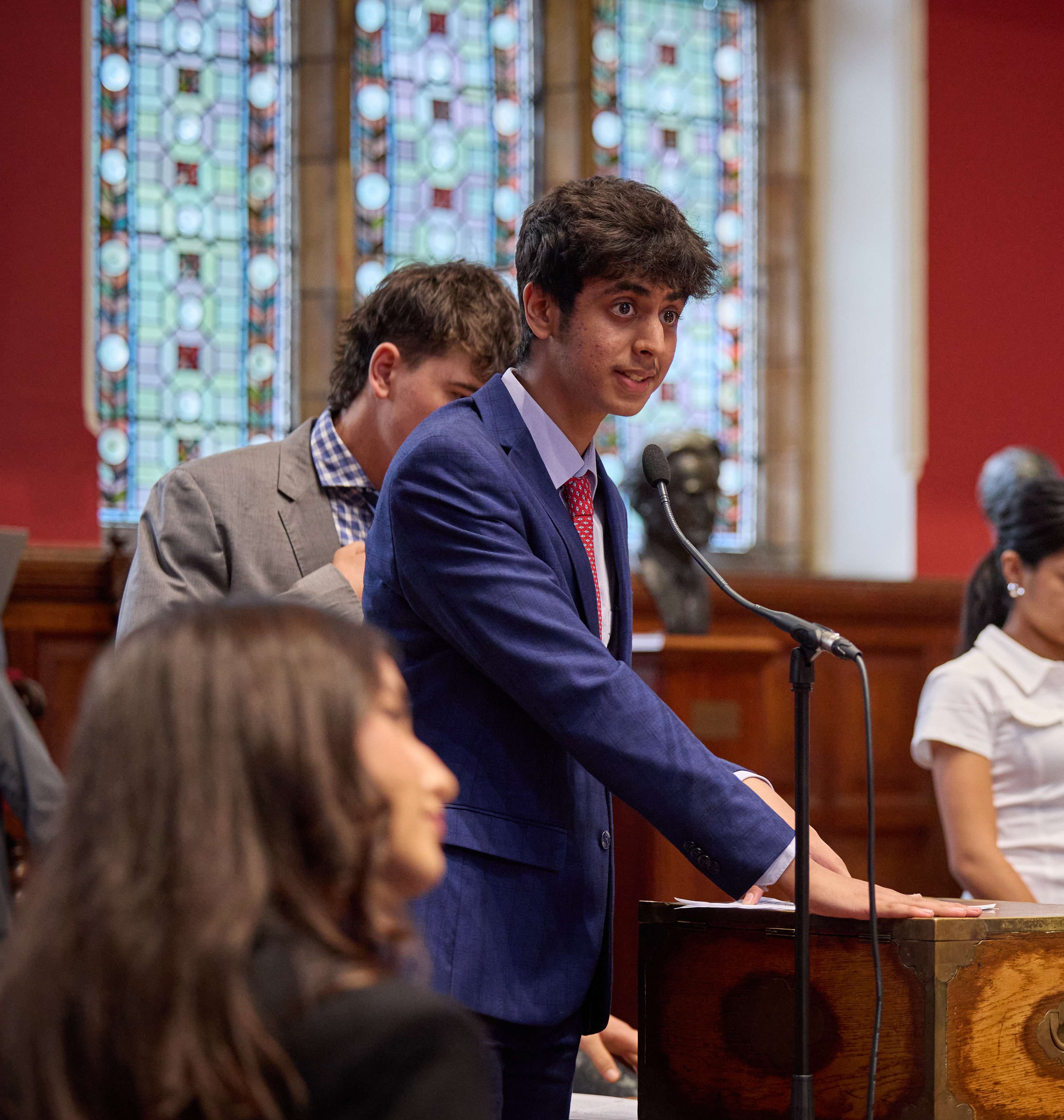 Oxford Royale students review a business plan