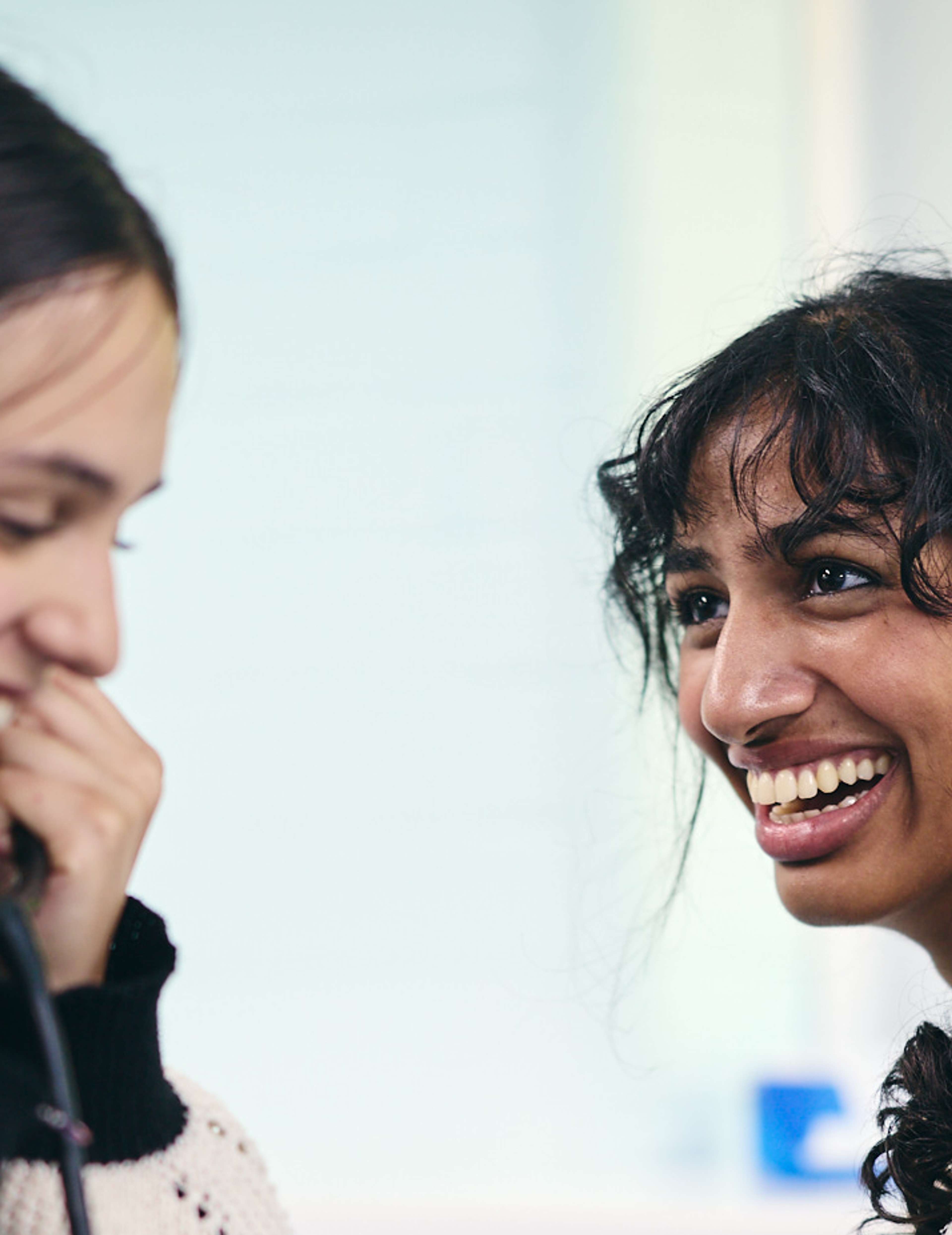 Oxford Royale taking part in medical skills workshop