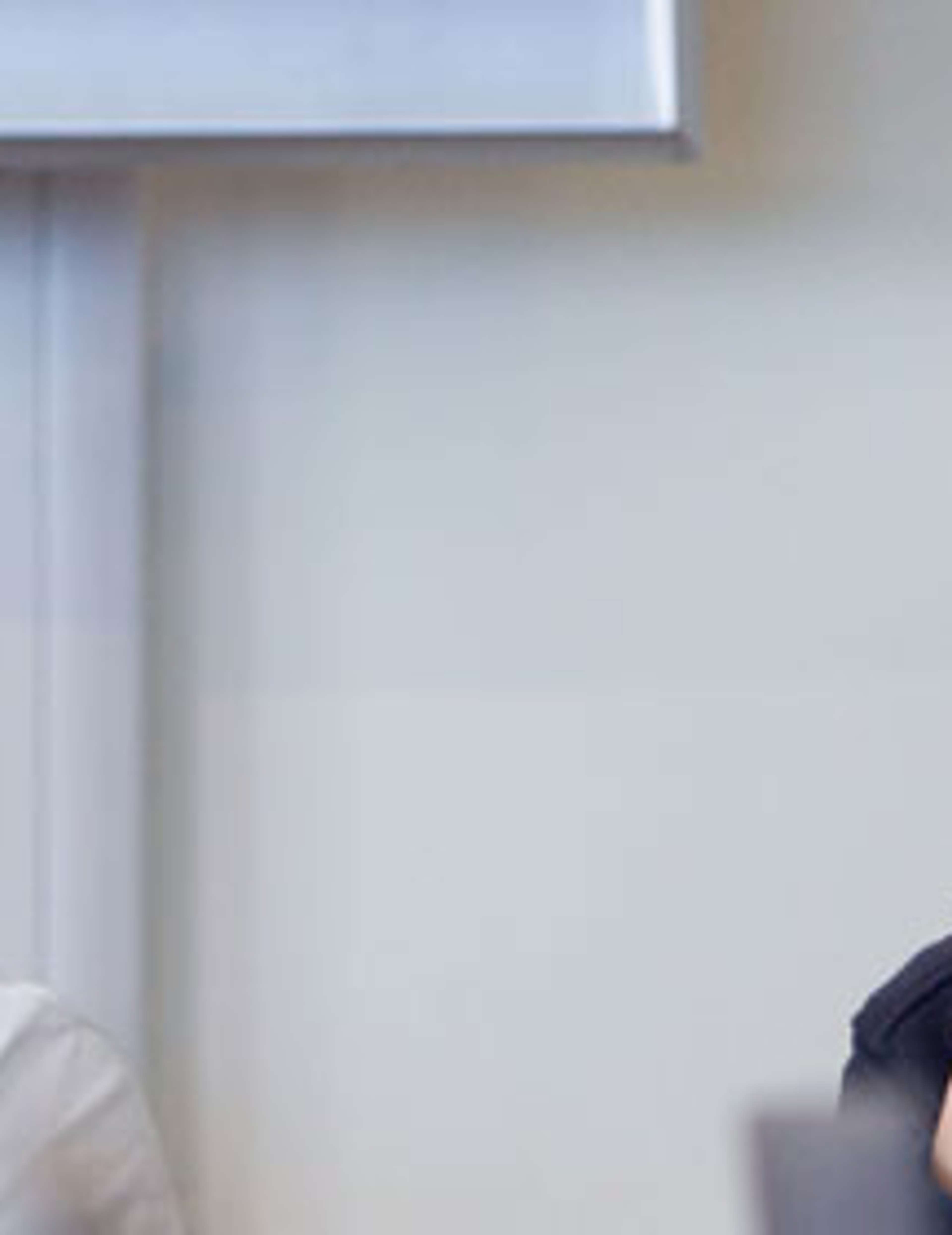 Oxford Royale students doing computer science projects