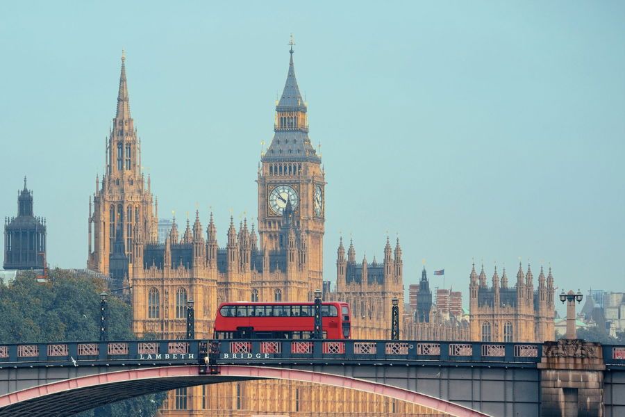London bus outside the Houses of Parliament