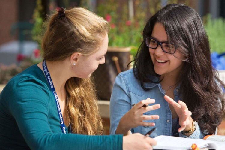 Oxford Royale students take part in a group project