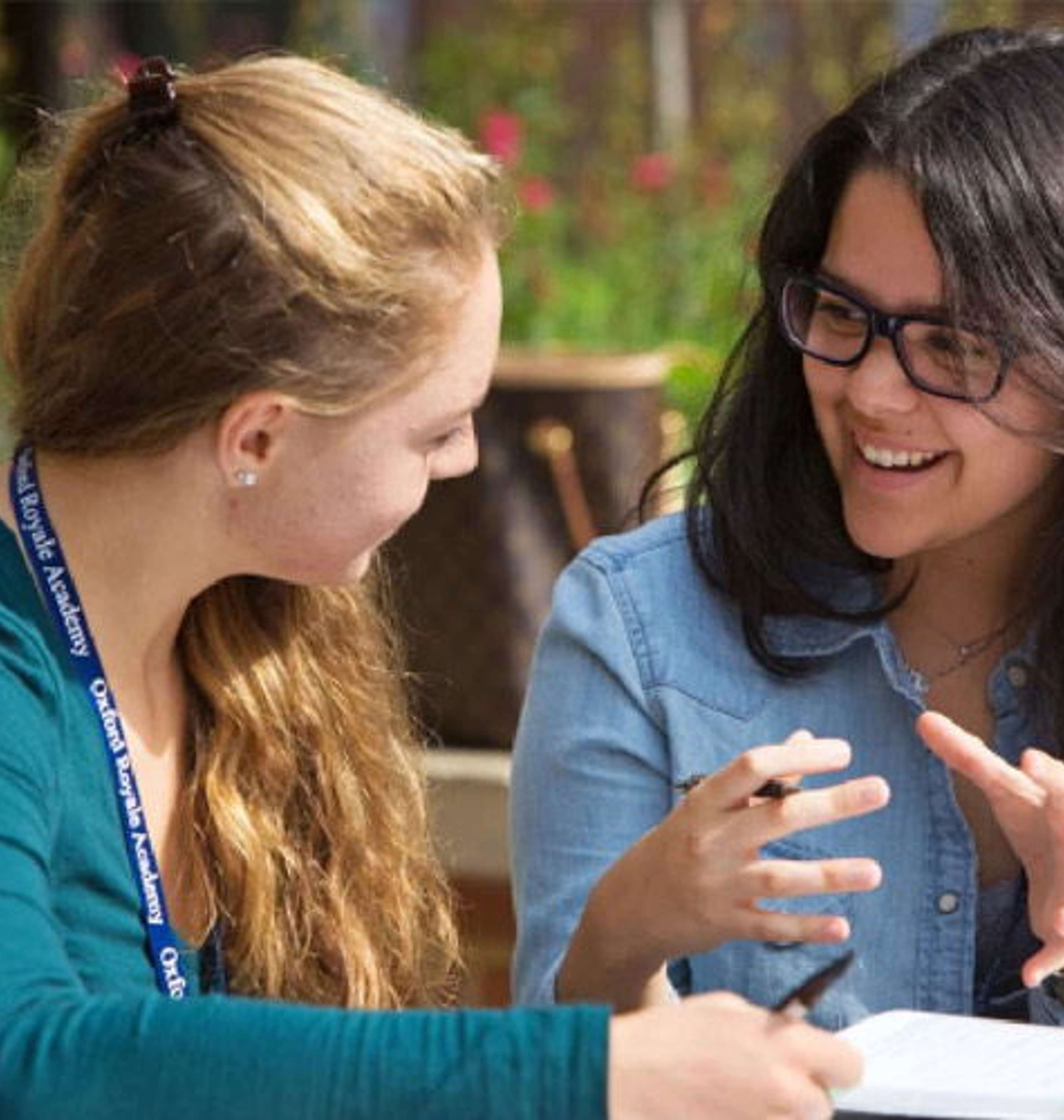 Oxford Royale students take part in a group project