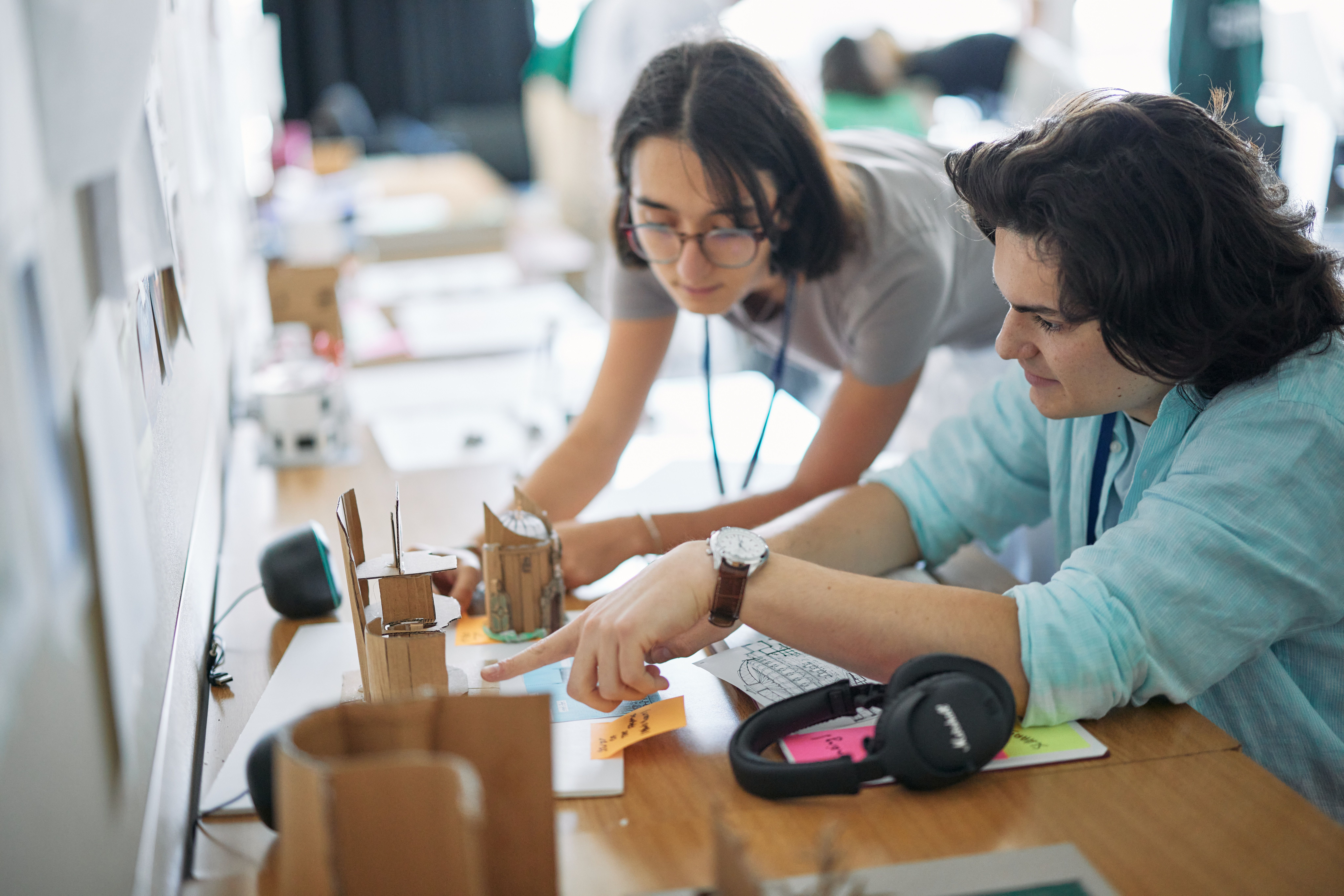 Oxford Royale Architecture Students during a practical lesson