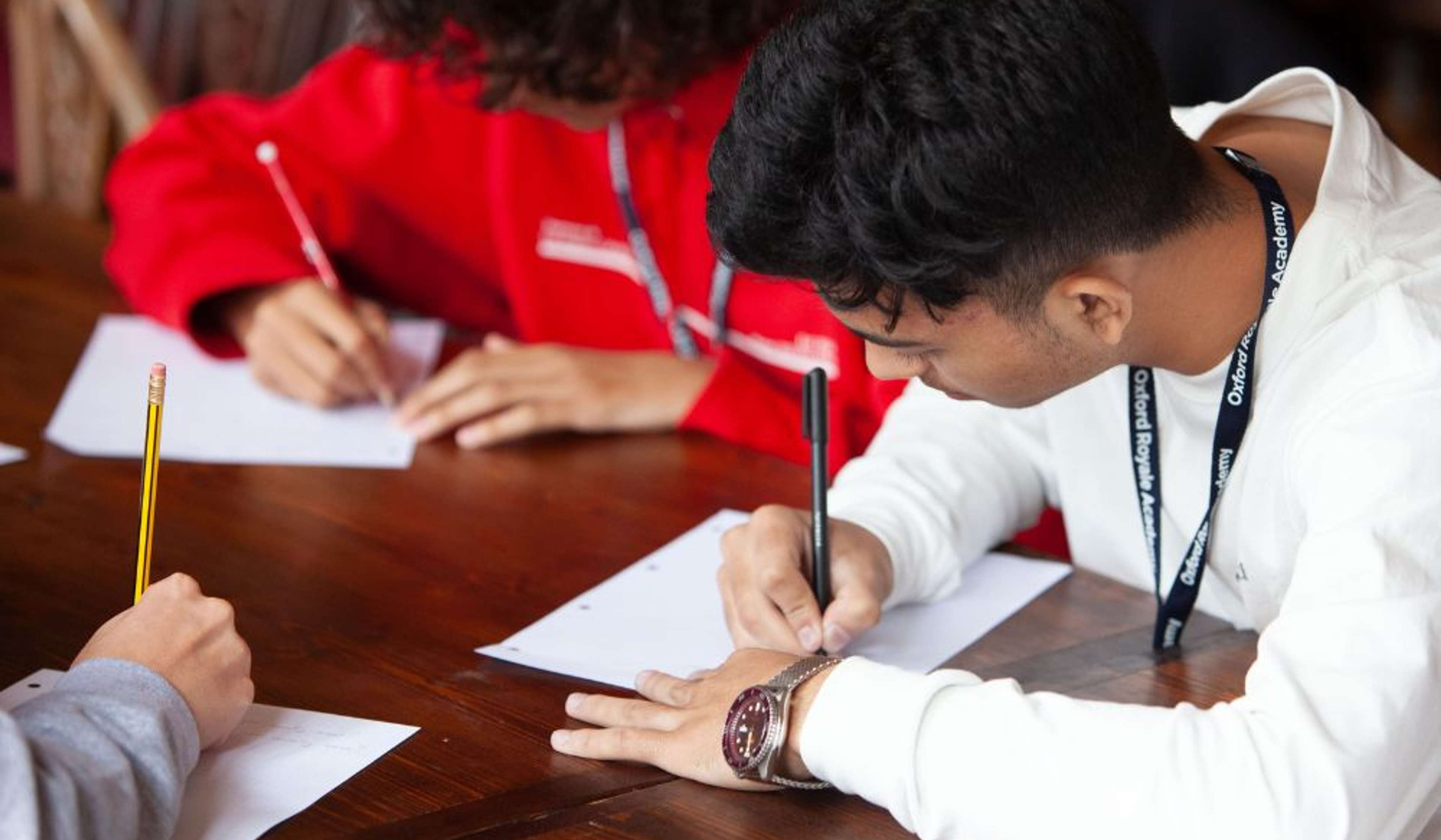 Mastering the Art of Essay Writing: 5 Essential Tips