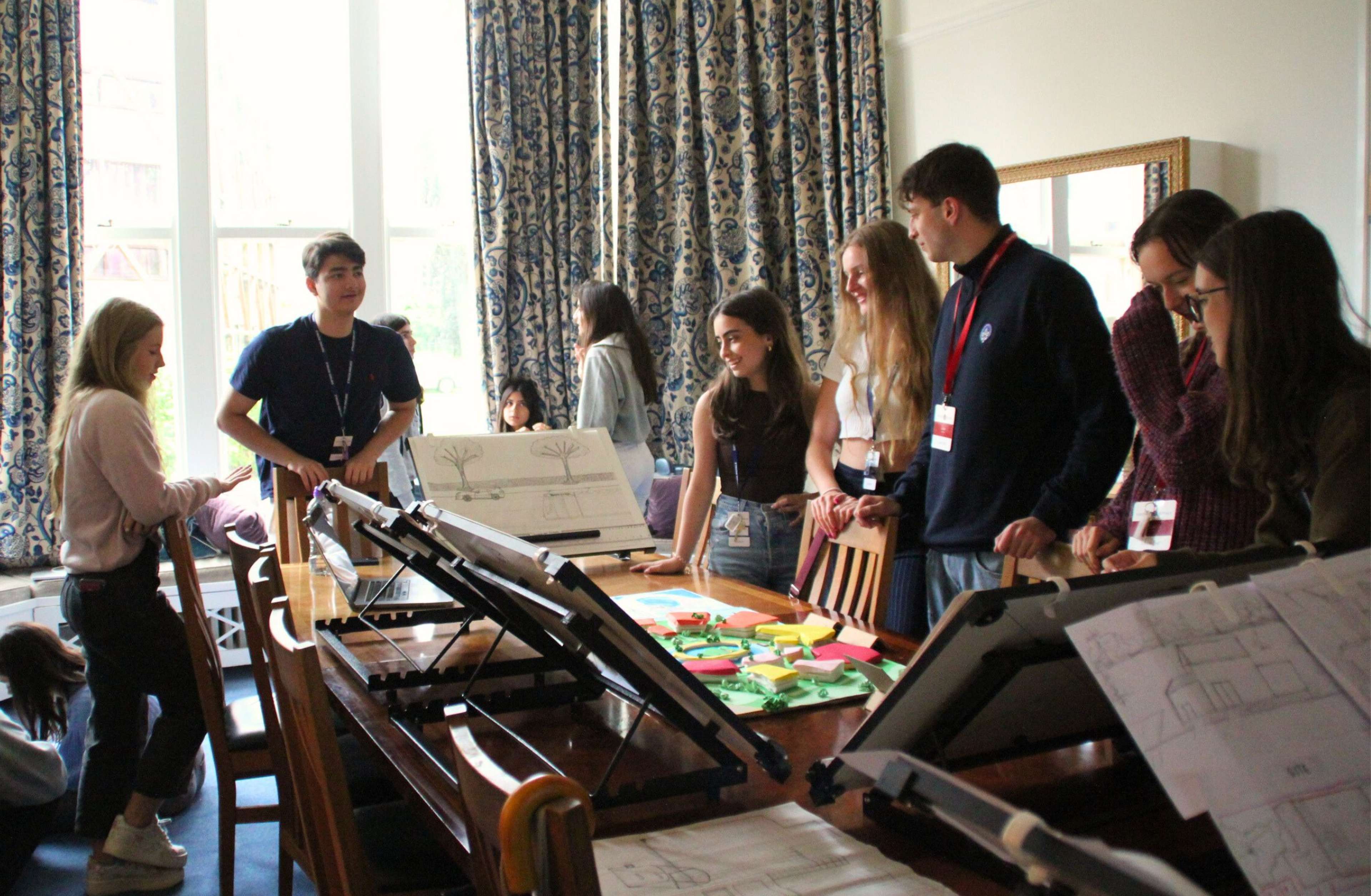 Oxford Royale Debate