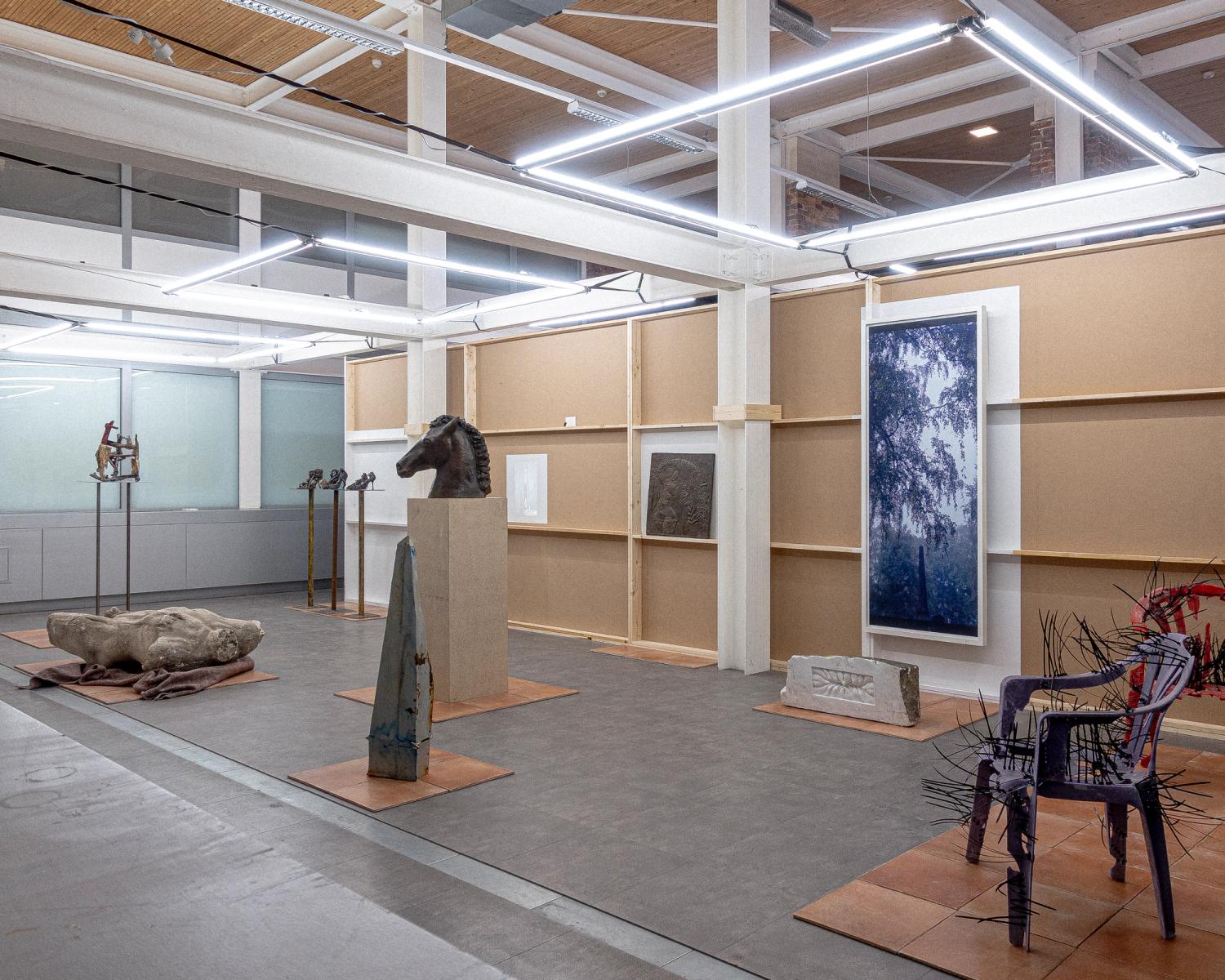 Overview image: The Salon