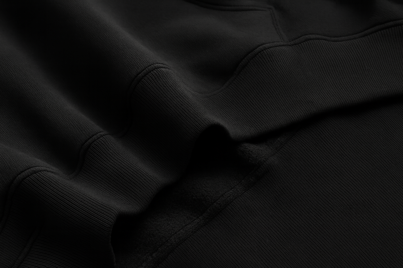 Cover image for Mengenal Bur: Kain Elastis yang Membuat Jaket dan Crewneck Lebih Nyaman