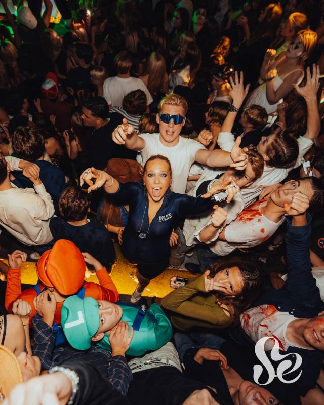 Halloween 2026 på Excet, Lerums Gymnasium, Schillerska gymnasiet, Ingrid Segerstedts gymnasium, Aranäsgymnasiet, Nösnäsgymnasiet, Öckerö gymnasieskola, Alströmergymnasiet, Göteborgsregionens Tekniska Gymnasium GTG, NTI Gymnasiet Kronhus, LBS Mediegymnasiet, Uddevalla Gymnasieskola Agneberg, Uddevalla Gymnasieskola Östrabo, Uddevalla Gymnasieskola Sinclair, bild 90 av 100