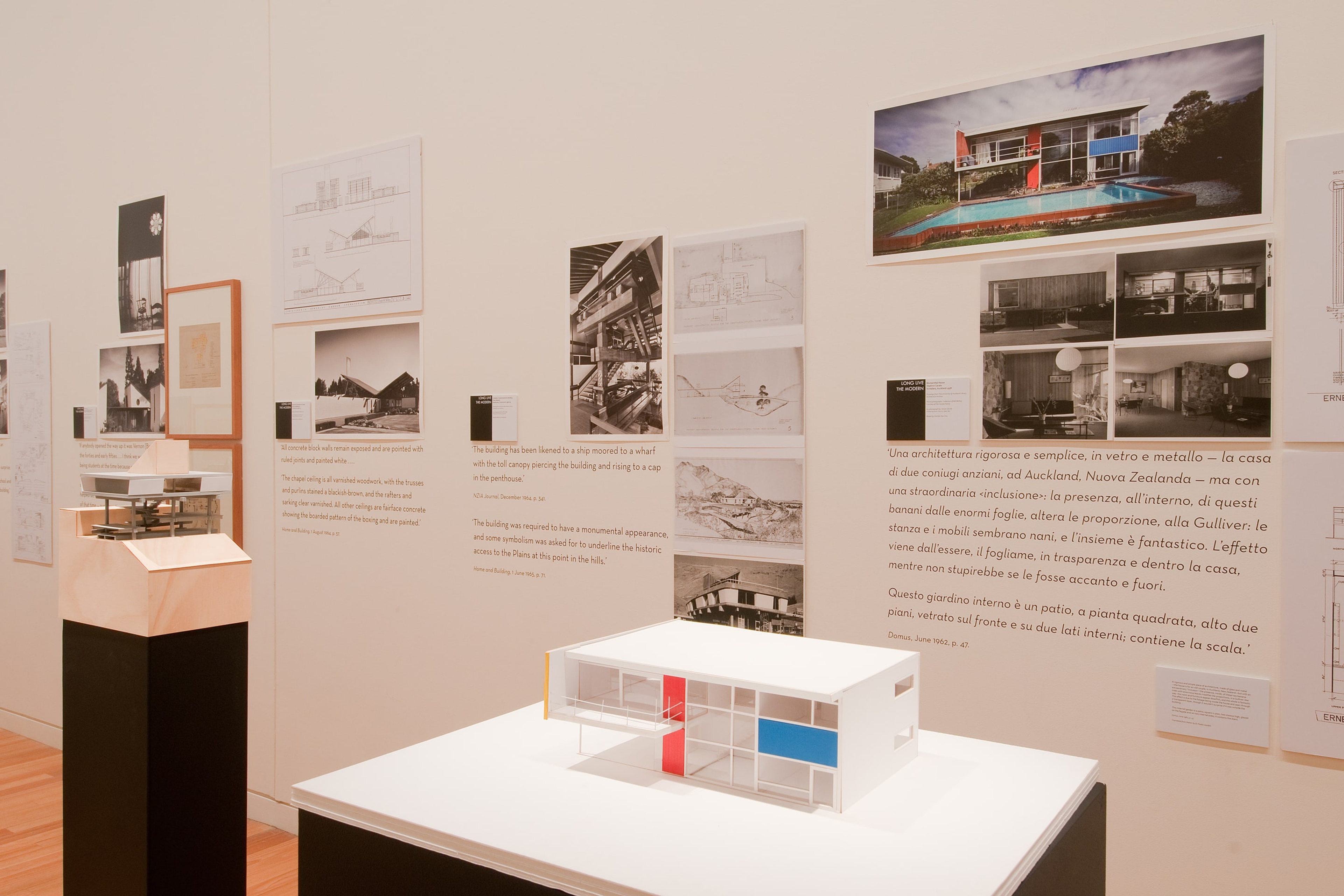 Long Live the Modern: New Zealand’s New Architecture, 1904-1984.Curated by Julia Gatley and Bill McKay. Toured by the Gus Fisher Gallery, The University of Auckland