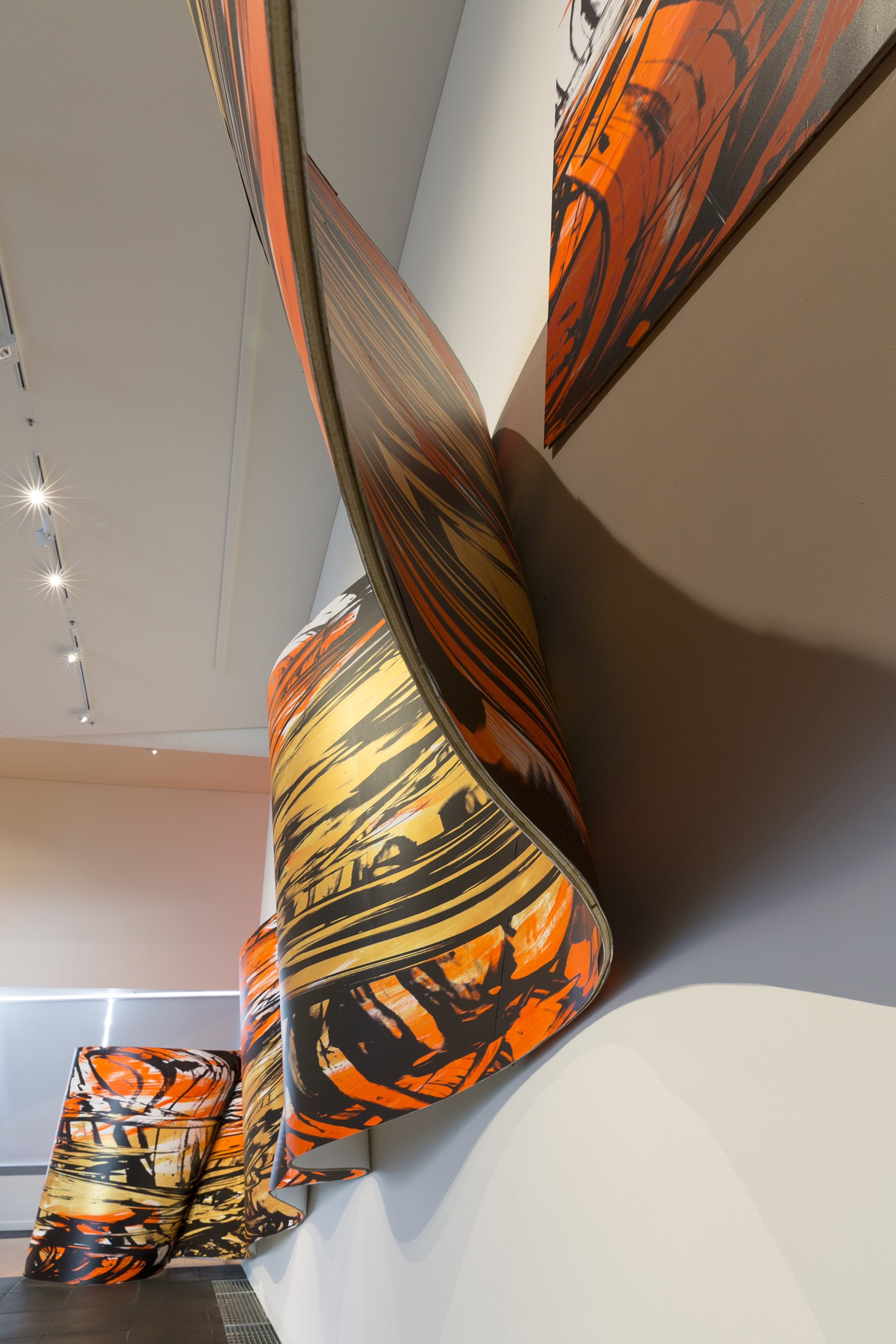 Judy Millar, installation view of Space Work 7, 2014. Wood, paint, digital print, 11.1 x 4.3 meters. Courtesy of the artist, Gow Langsford, Auckland and the Adam Art Gallery. Photo: Shaun Waugh.