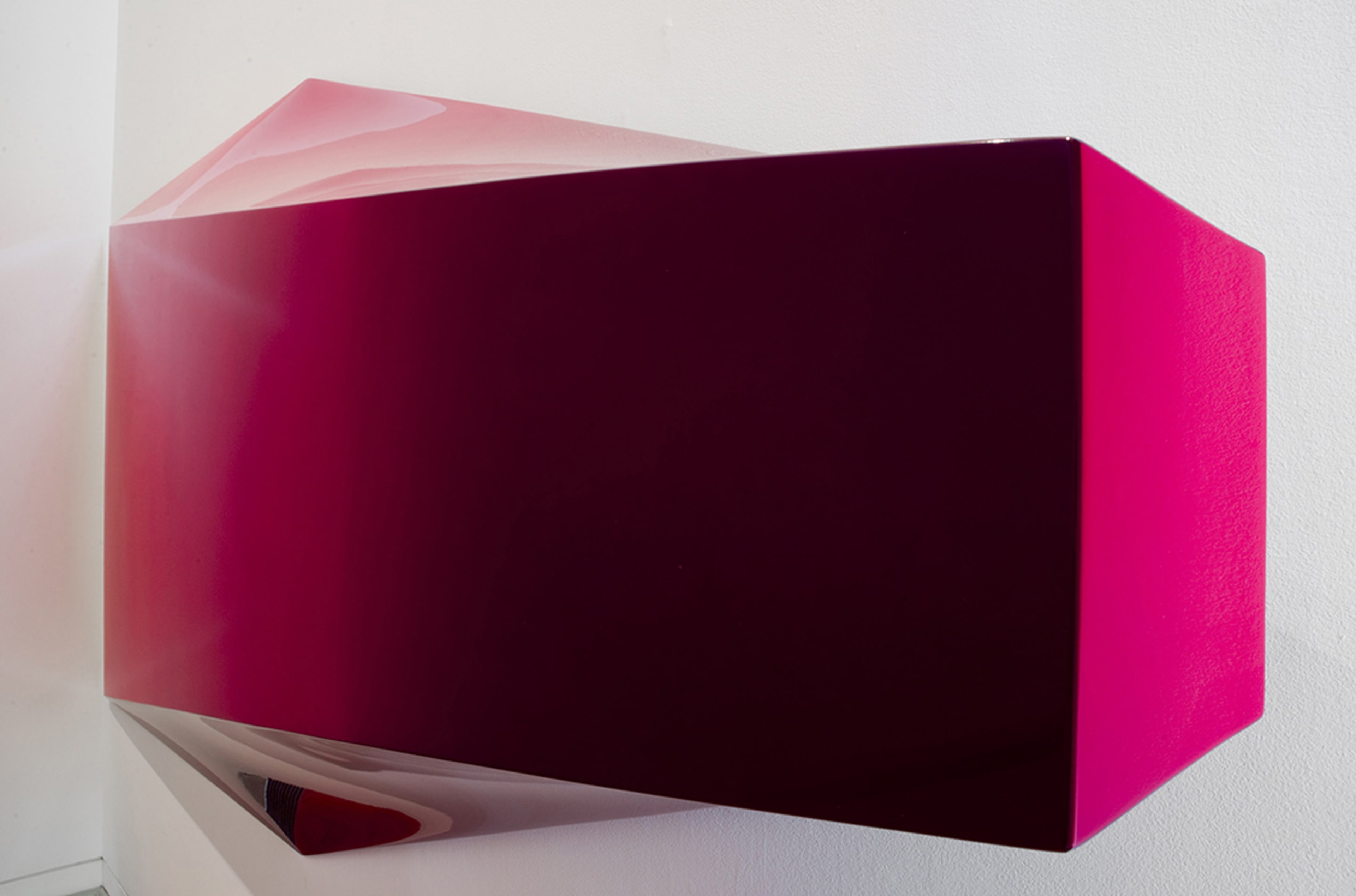 Sarah Munro, Surface Detail – Gloss Red, 2012, automotive paint over custom made fibreglass support. Courtesy of Page Blackie Gallery, Wellington, on view in Acting Out at Adam Art Gallery Te Pātaka Toi, photo: Shaun Matthews