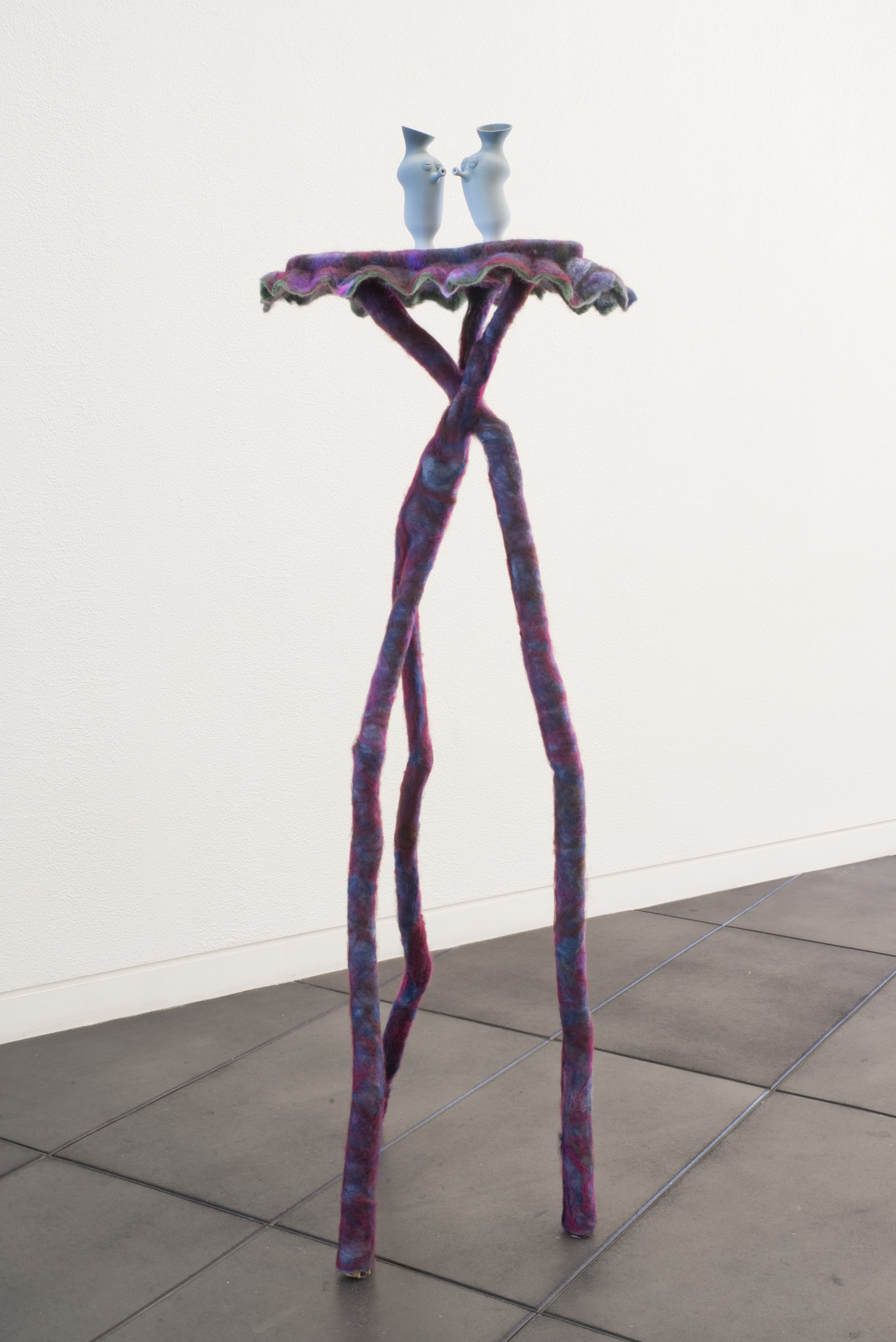 Sorawit Songsataya, Good Kissers, 2017, 3D printed plastic, wool covered custom stand, on view in Acting Out at Adam Art Gallery Te Pātaka Toi, photo: Shaun Matthews