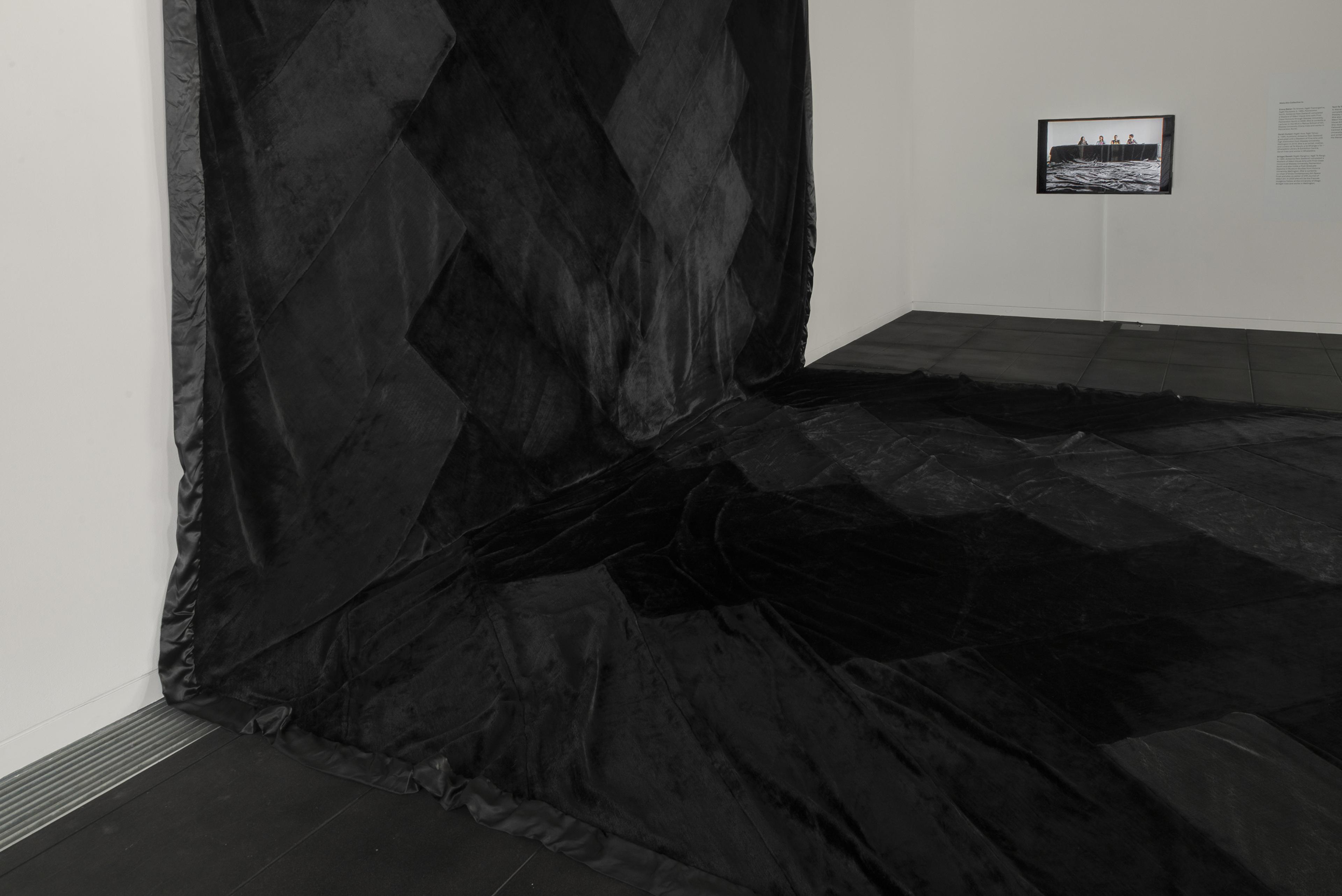 Mata Aho Collective, Te Whare Pora, 2012, woven faux mink blanket, 10m x 5m, Victoria University of Wellington Art Collection, purchased 2019. Installation view, Te whai a te whenua: Mata Aho Collective’s Te Whare Pora, Adam Art Gallery Te Pātaka Toi, Victoria University of Wellington, 6 November 2019 – 22 March 2020. Photo: Shaun Matthews