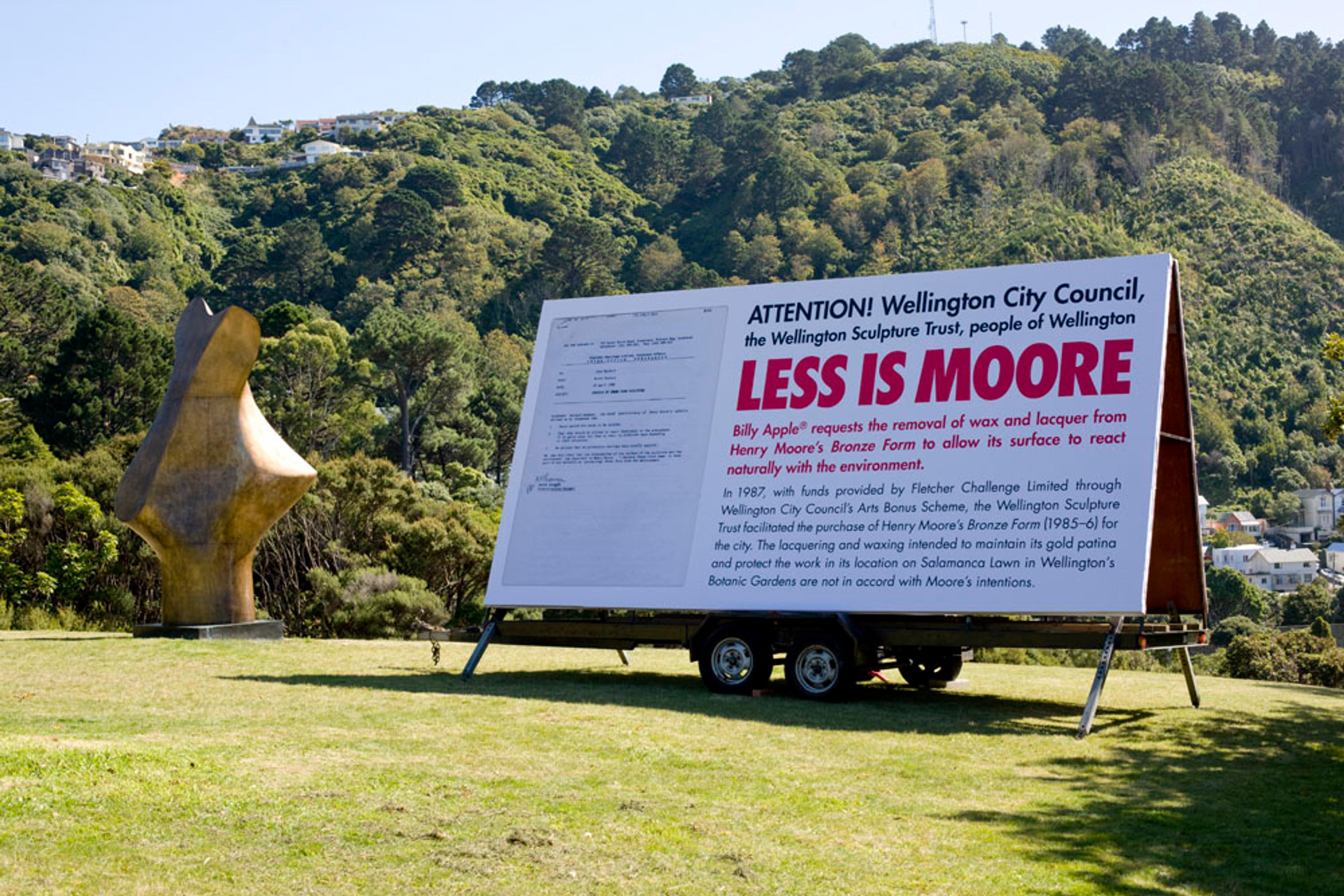 Billy Apple, Less is Moore, 2009, Salamanca Lawn, Botanic Gardens, Wellington, 28 March 2009. Photo: Steve Rowe