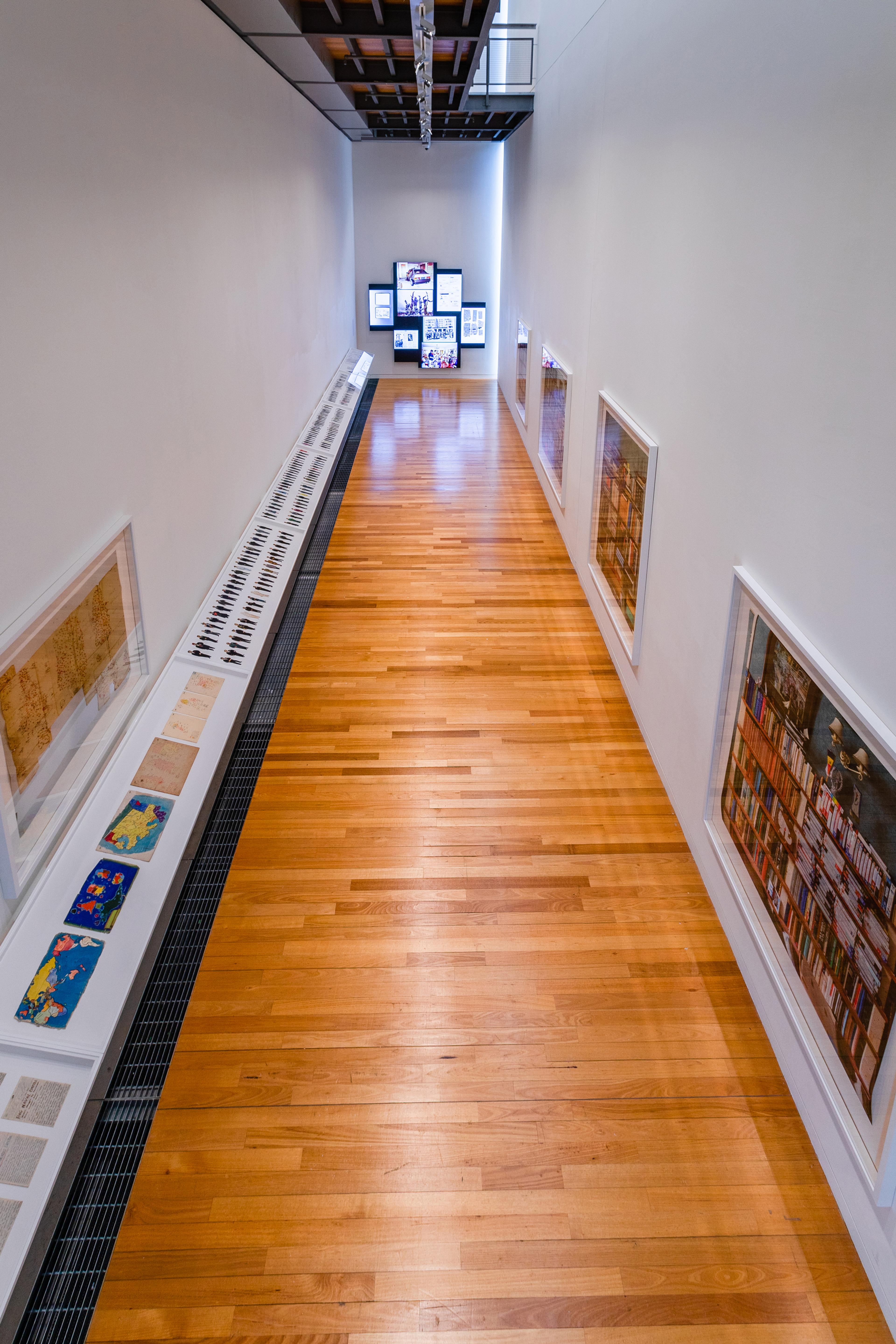 Installation view, Lucien Rizos: Everything, Te Pātaka Toi Adam Art Gallery, Te Herenga Waka Victoria University of Wellington, 2022. Photo: Ted Whitaker