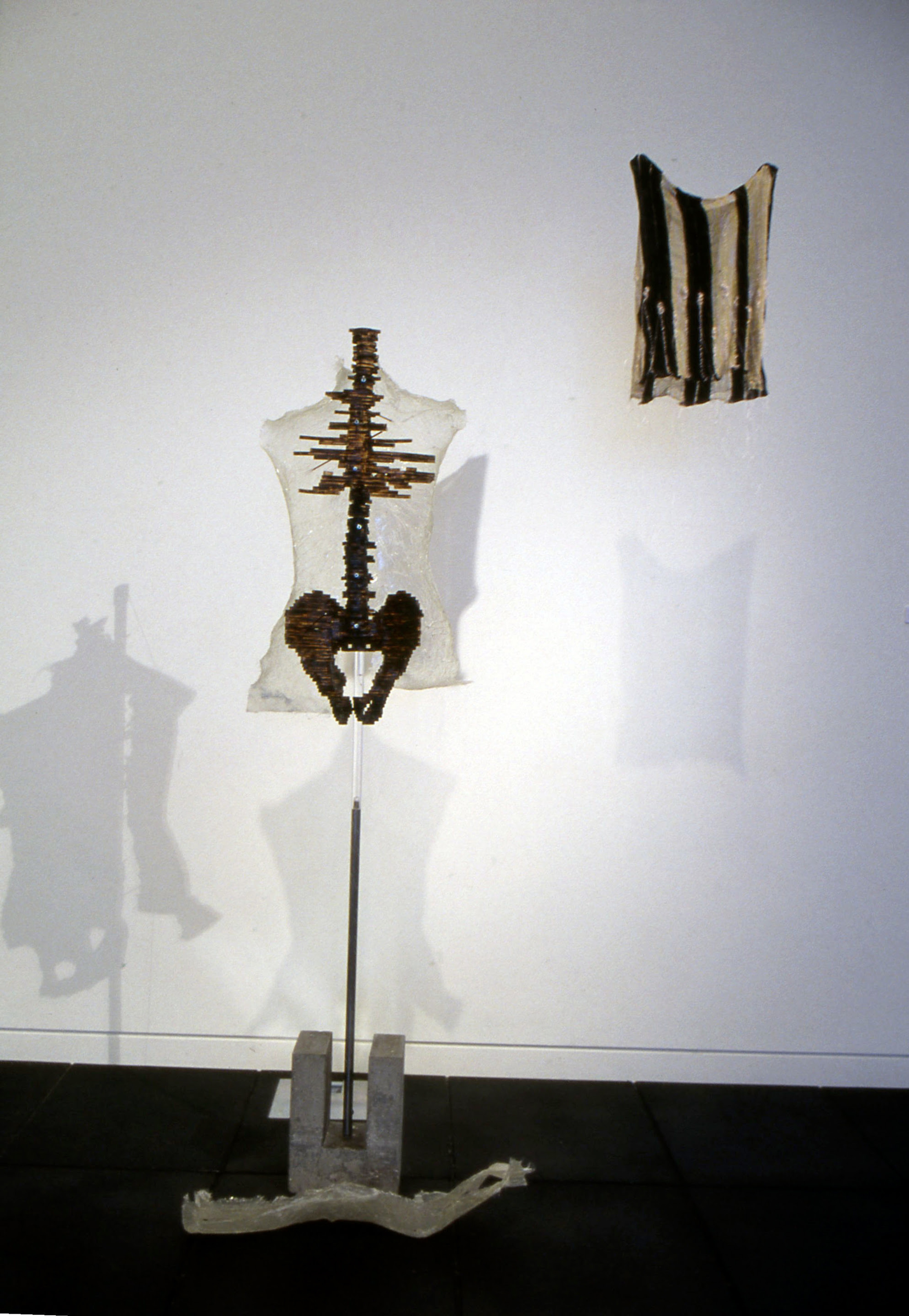Installation view, MATERIALISE, Adam Art Gallery Te Pātaka Toi, Victoria University of Wellington, 2002