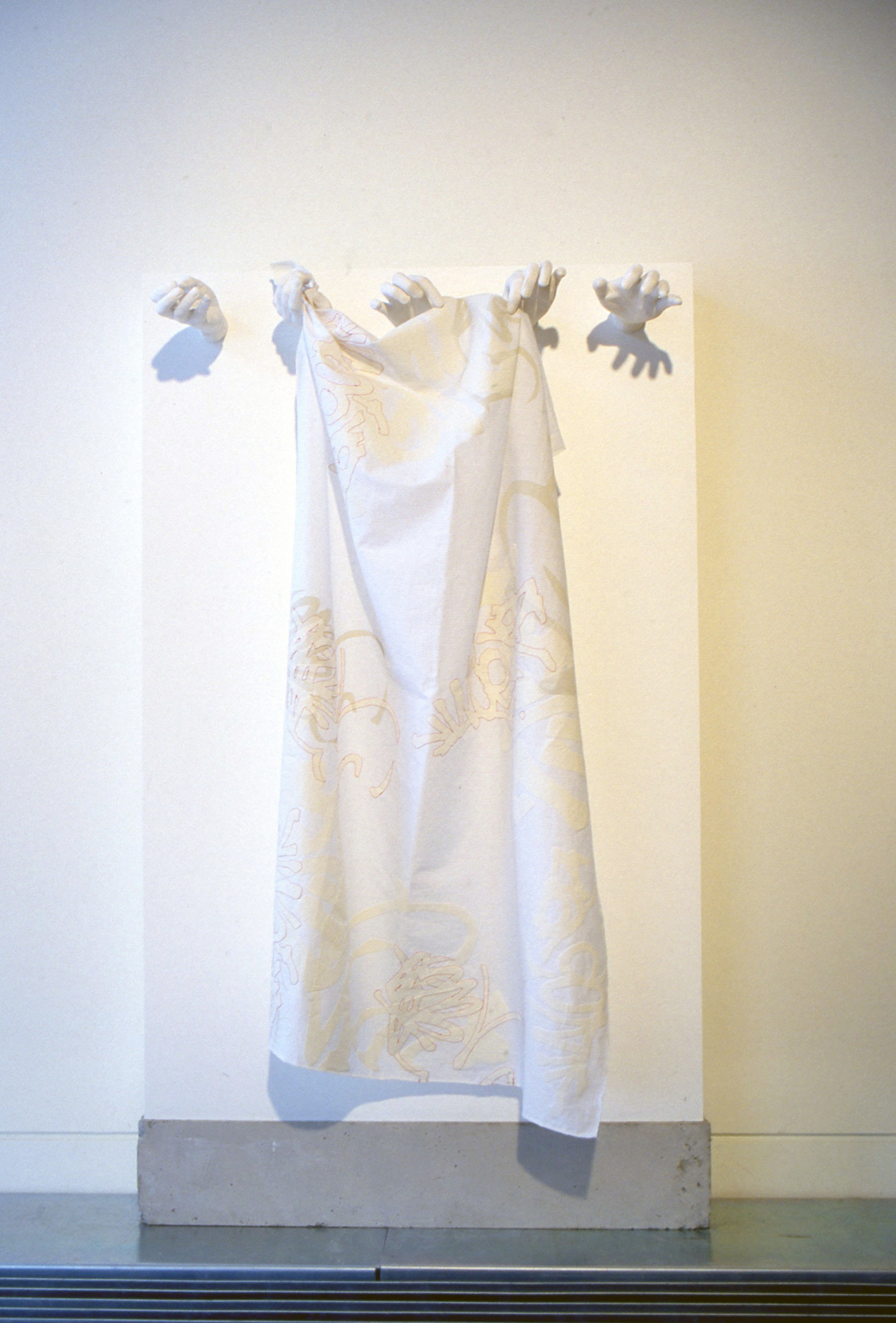 Installation view, MATERIALISE, Adam Art Gallery Te Pātaka Toi, Victoria University of Wellington, 2002