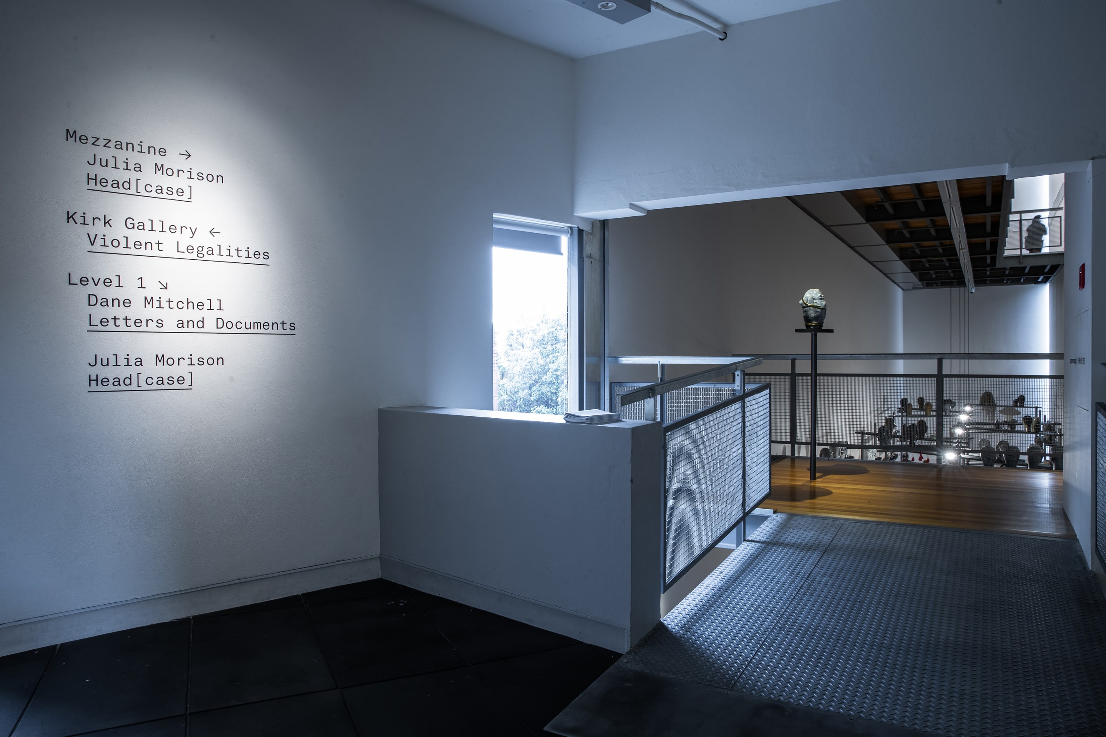 Julia Morison: Head[case]