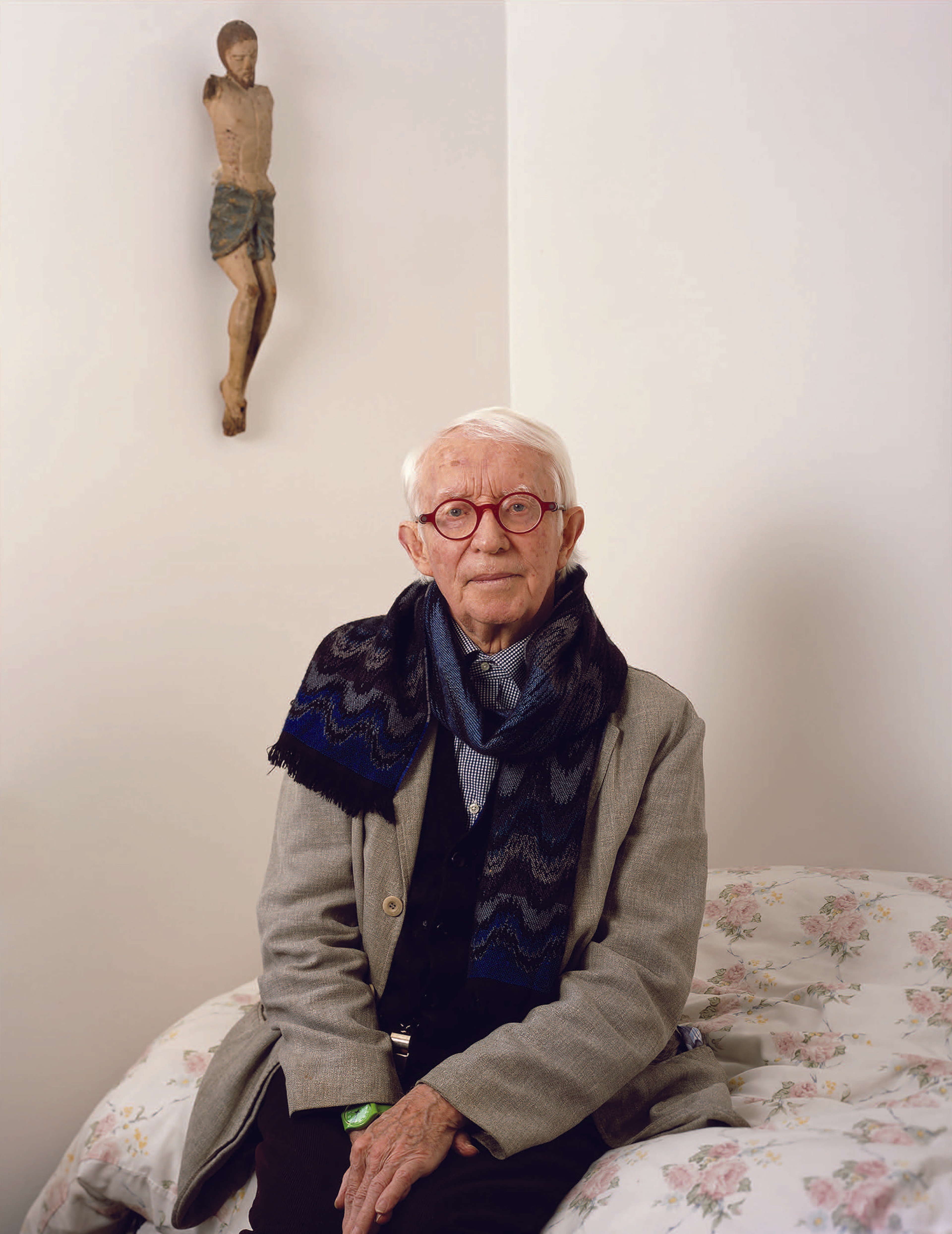 Yvonne Todd, Peter, 2014, chromogenic photograph, commissioned from the artist in 2014, Collection of Peter McLeavey.