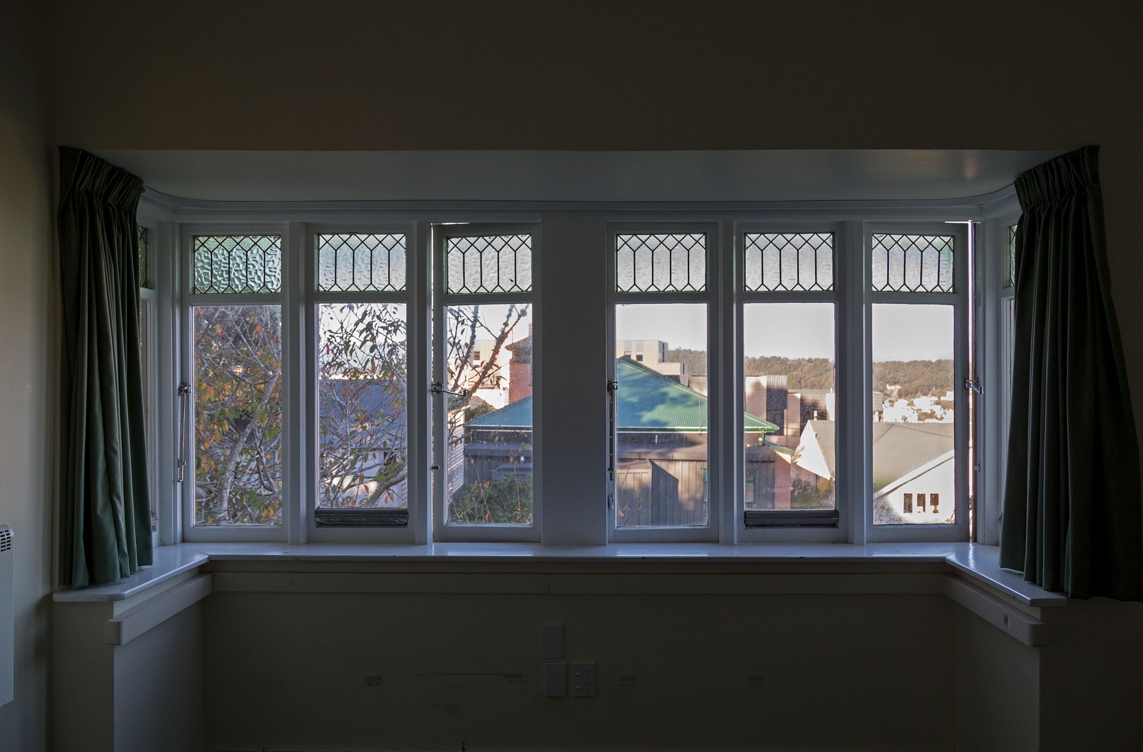 Richard Frater, Living Cities 2011–, 2015, installation view at the Adam Art Gallery, Victoria University of Wellington (photo: Shaun Waugh)