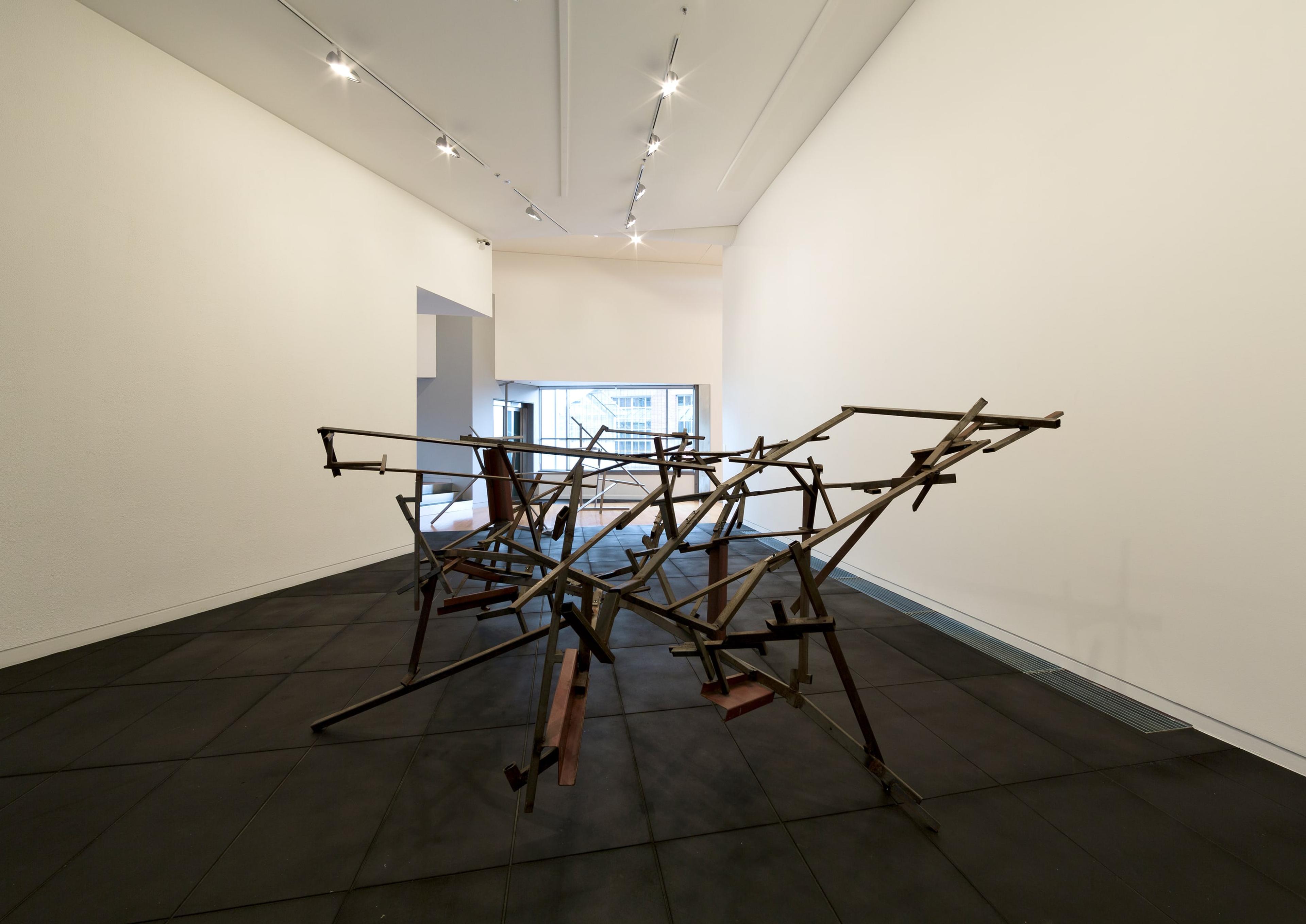 Installation view of John Panting: Spatial Constructions at the Adam Art Gallery, showing 6.08 (Untitled VIII), 1973–74, steel, 244 x 366 x 244cm. Collection of Museum of New Zealand Te Papa Tongarewa, 1977-0006-1. Photo: Shaun Waugh.