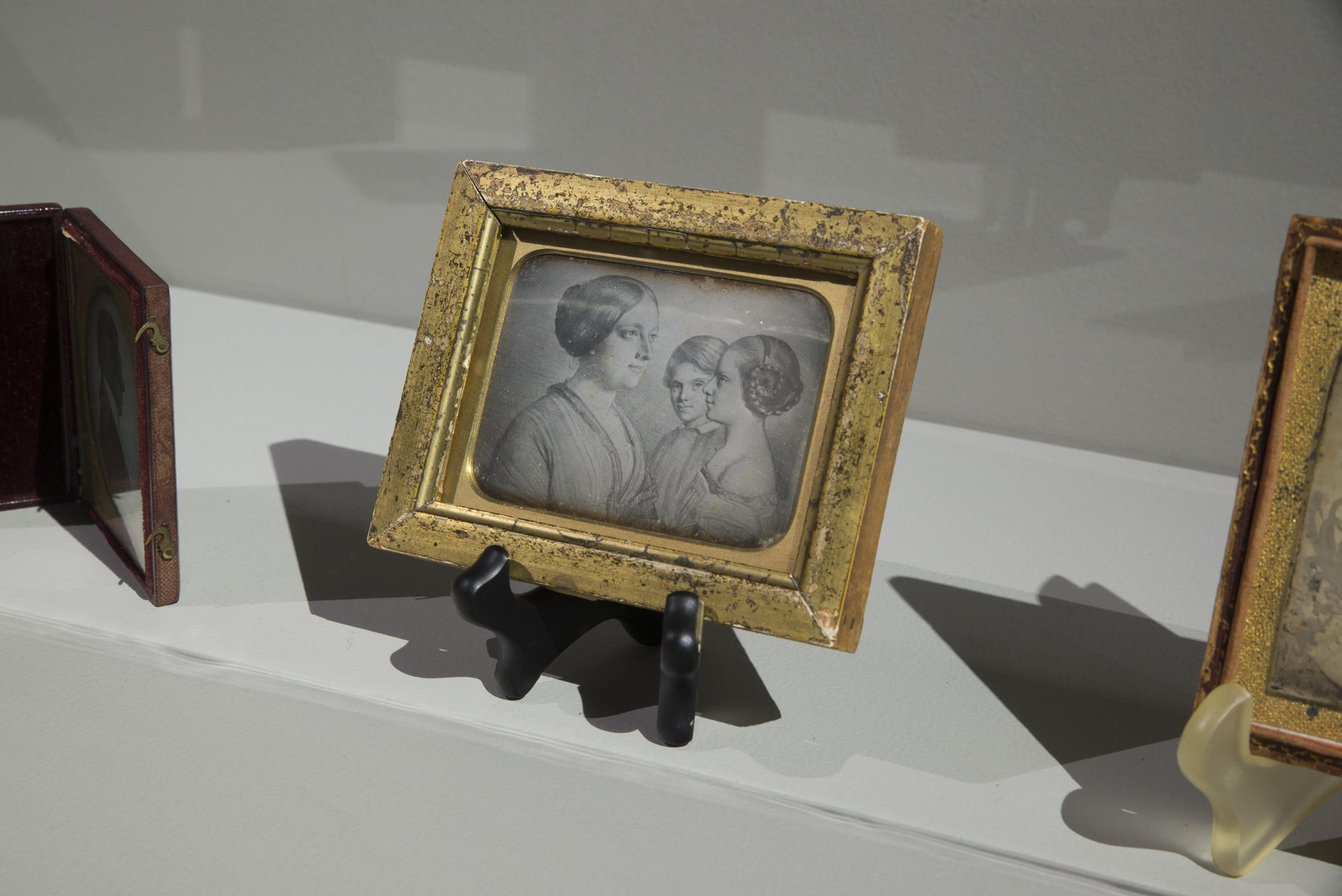 Photographer unknown (United States), Daguerreotype of a pencil drawing of a mother with two children, c. 1855, daguerreotype in gilt wood frame