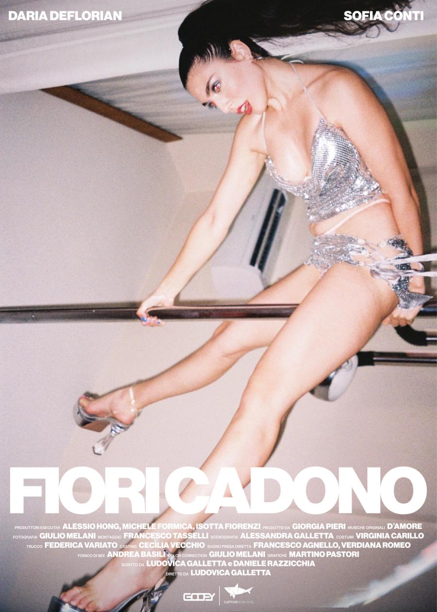 Fiori cadono