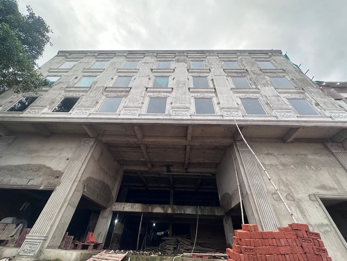Hotel La Grandeur — 2
