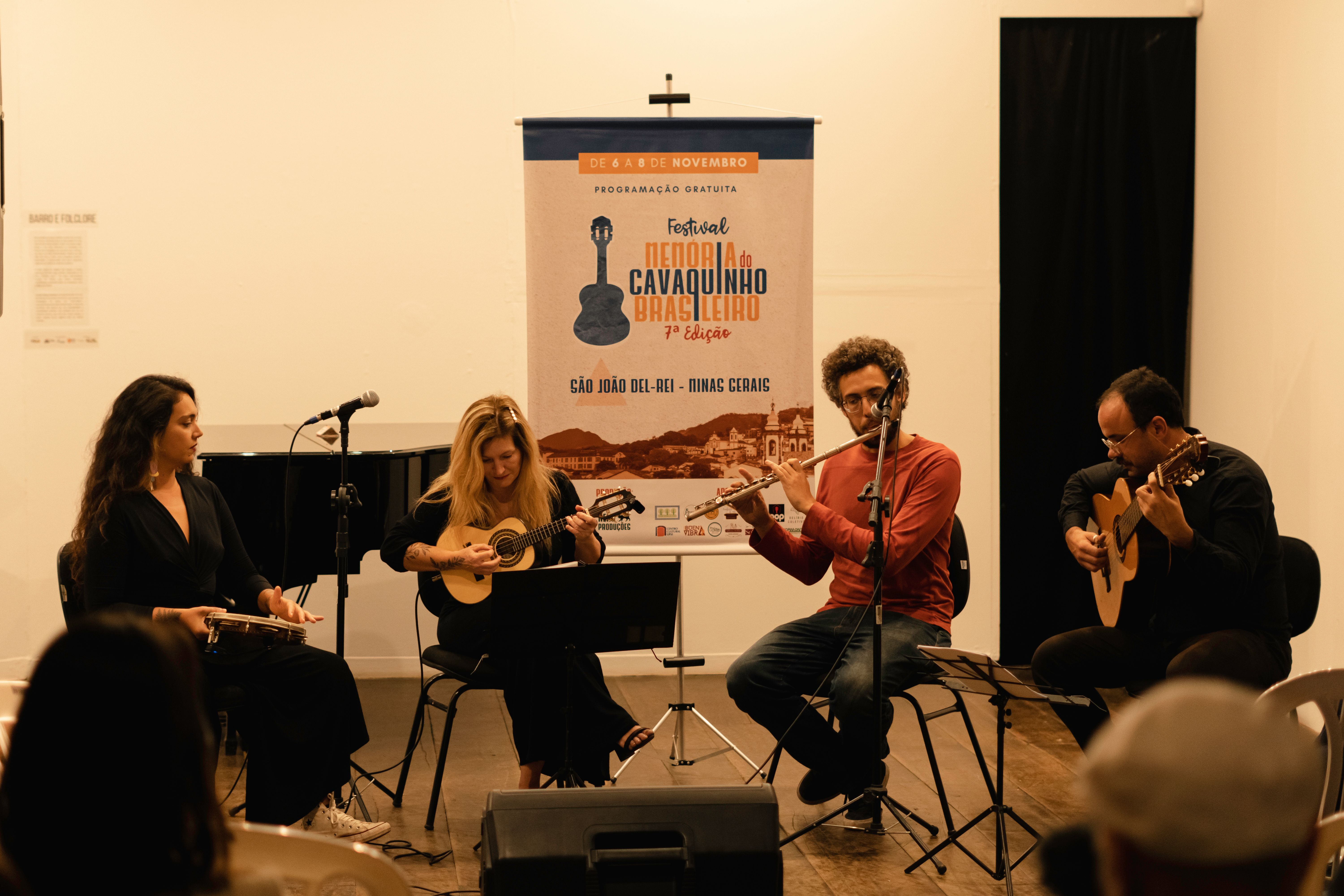 Show - Mara Piaz - Carol Almeida, Mara Piaz, Bill Davison e Márcio Luiz.