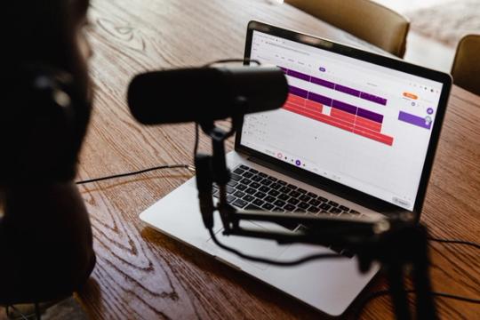 Cover Image for Top Podcast Hosting Platforms: Ultimate Guide 2023
