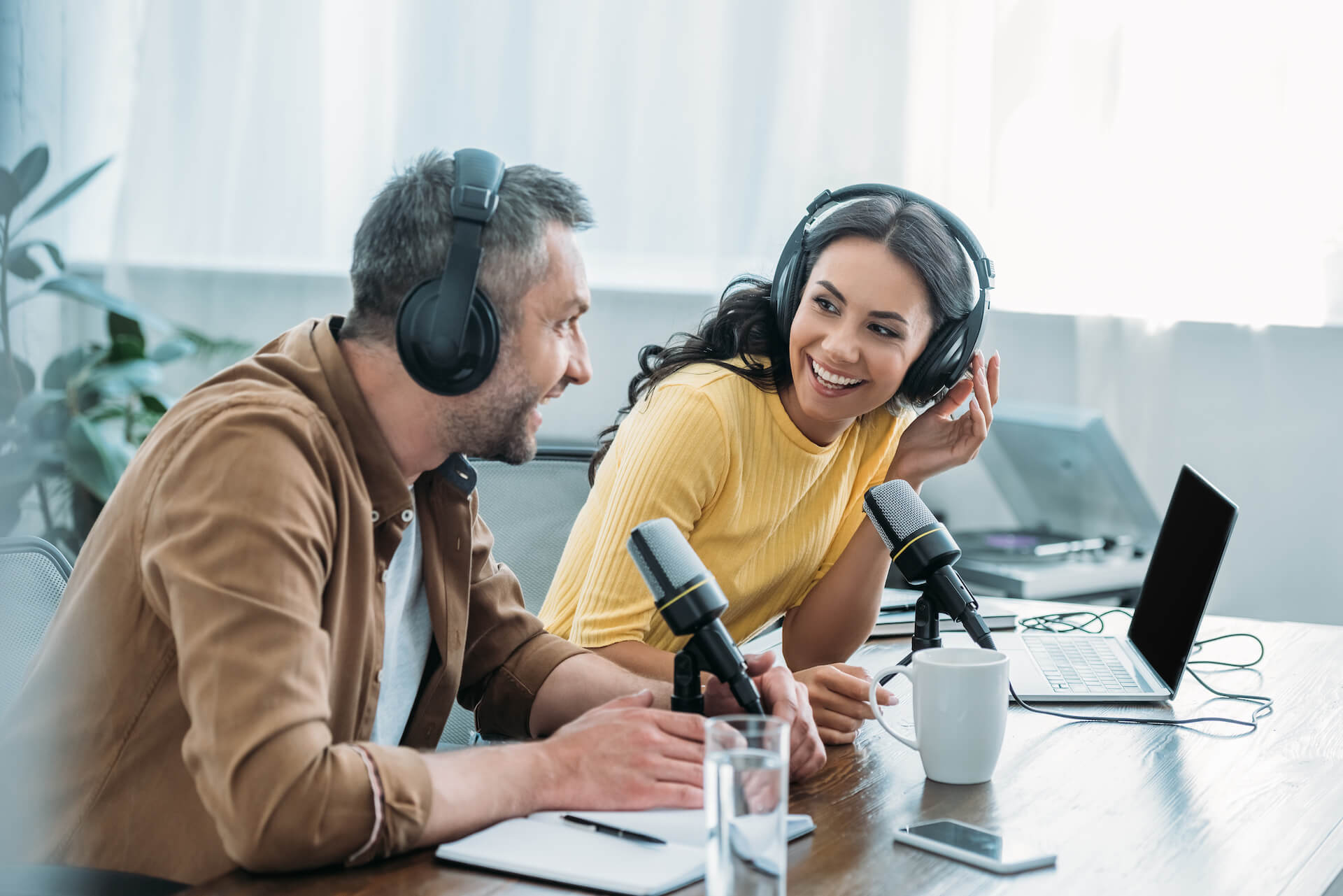 Rocking the Podcast Setup for Two: Nailing the Art of Recording with Multiple Microphones