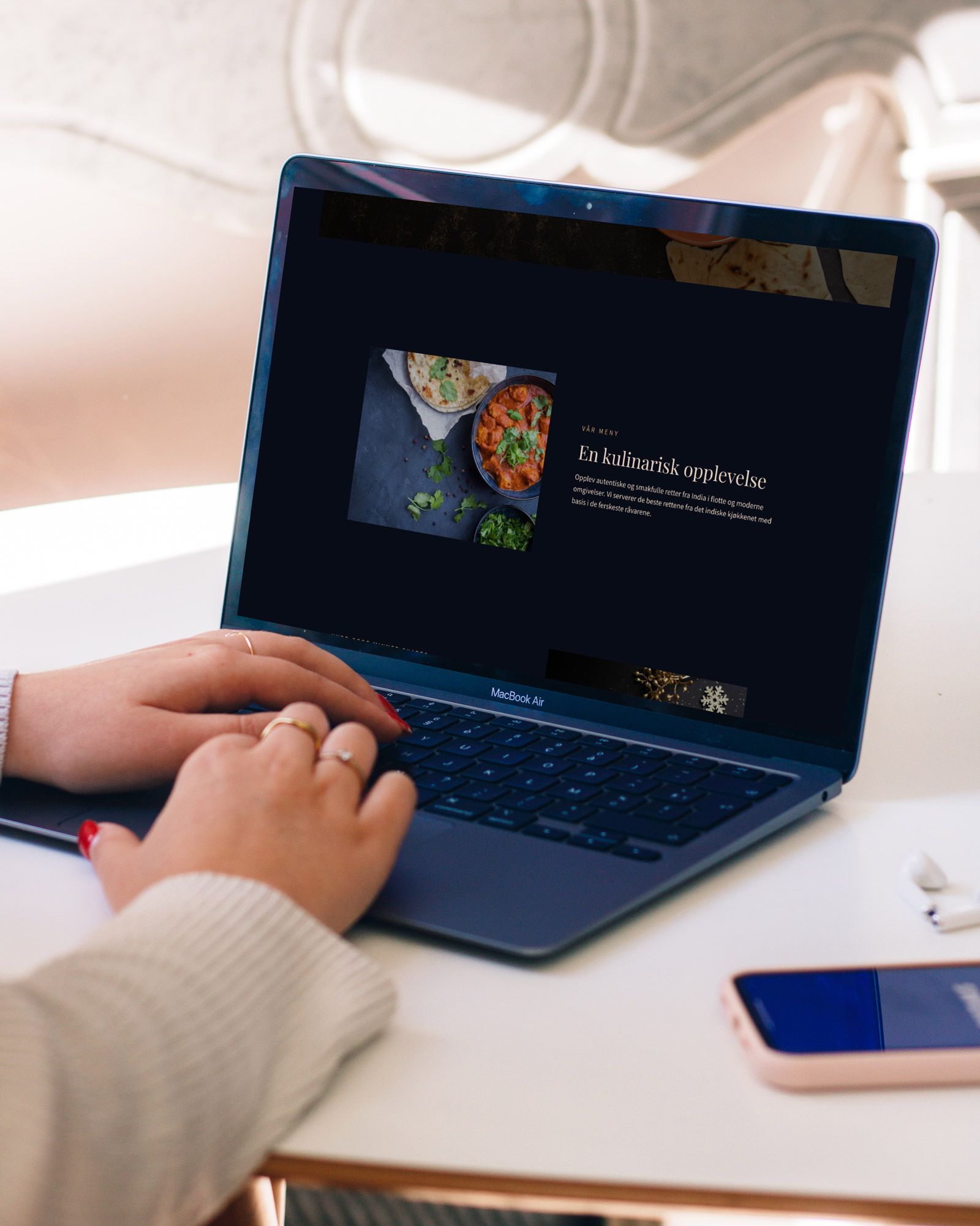 WordPress-hjemmeside for Moksha med estetisk design