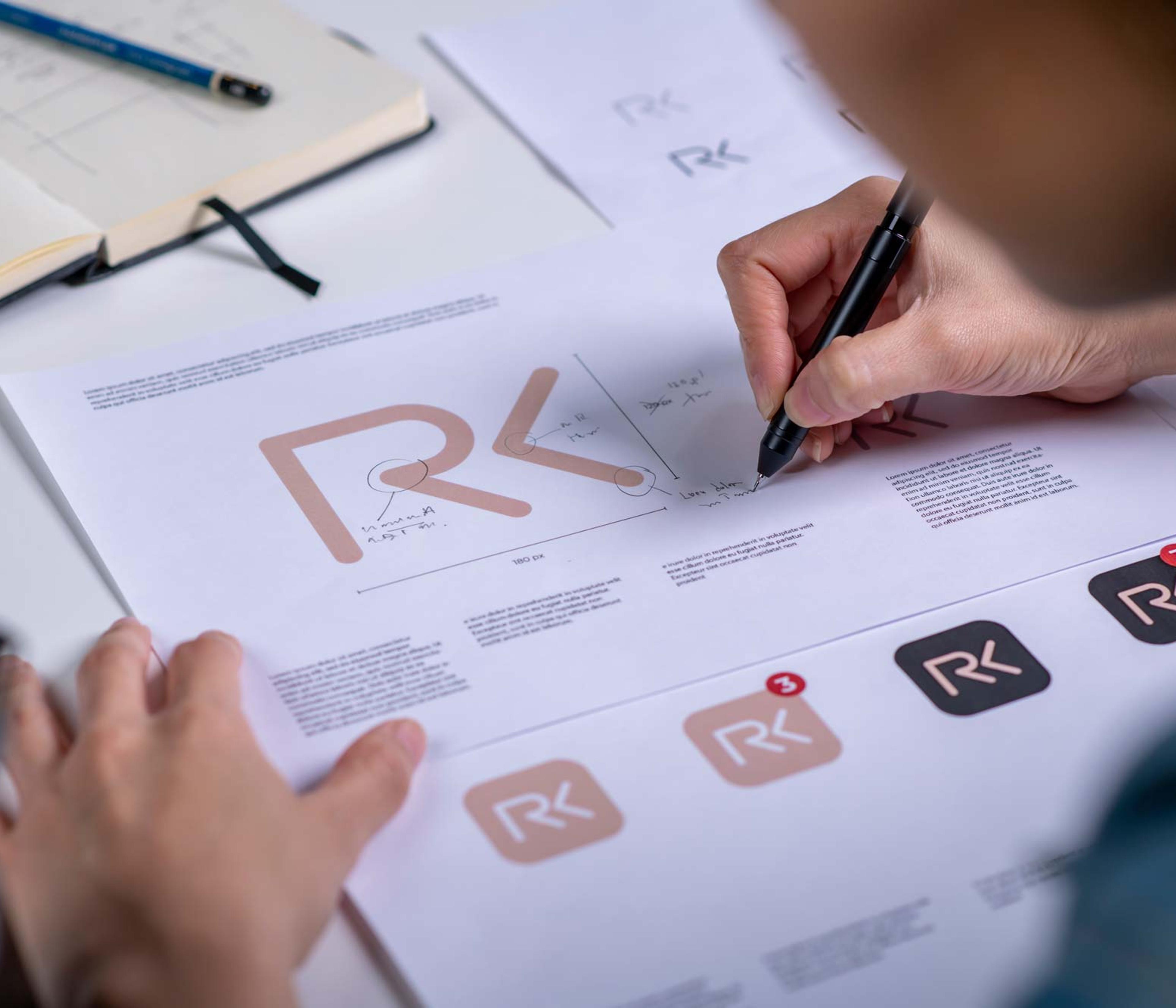 Profesjonell logodesign og visuell identitet hos Veniro