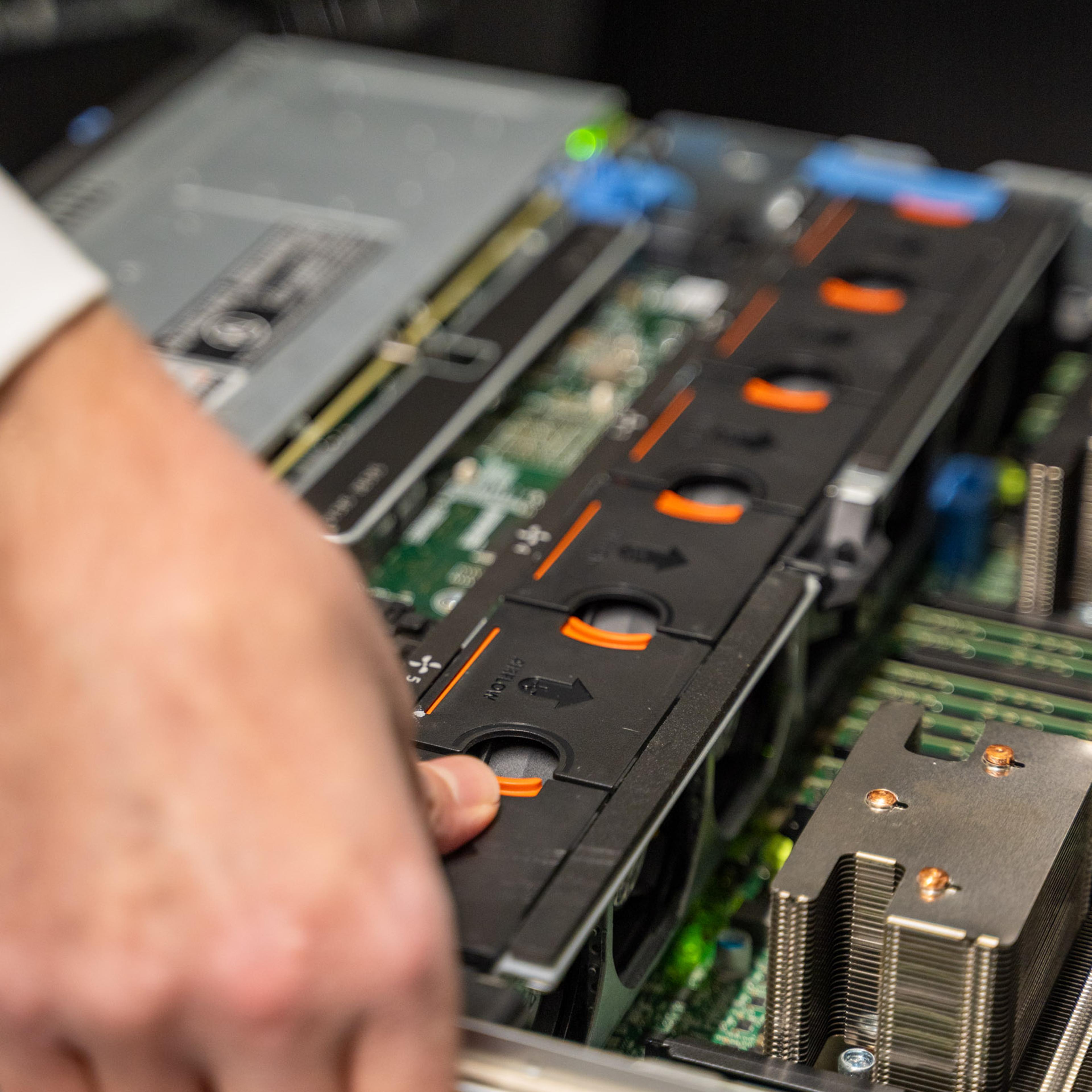 Serverrom og hosting-infrastruktur