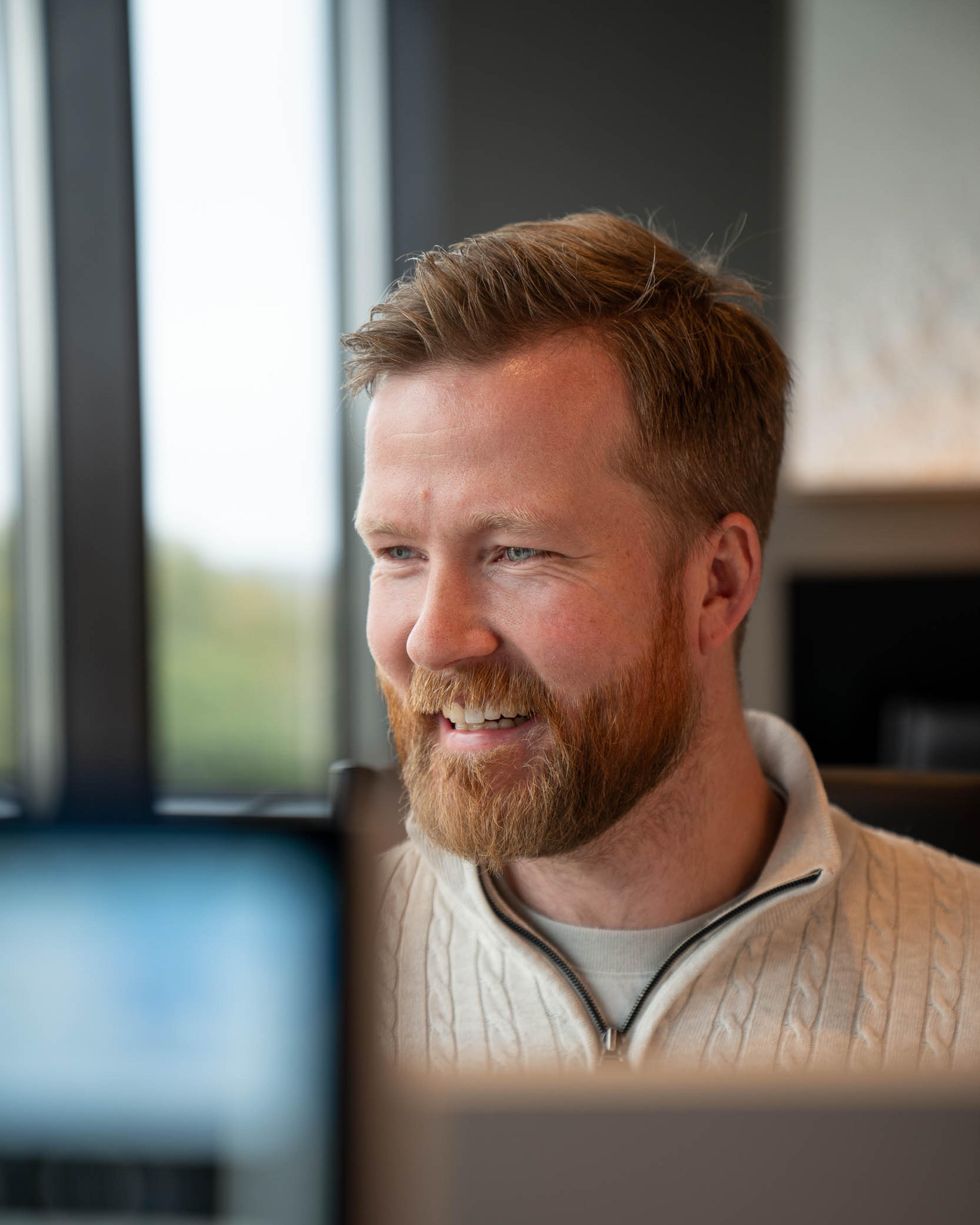 Portrett av Marius Sagen, markedskonsulent hos Veniro Media Solutions