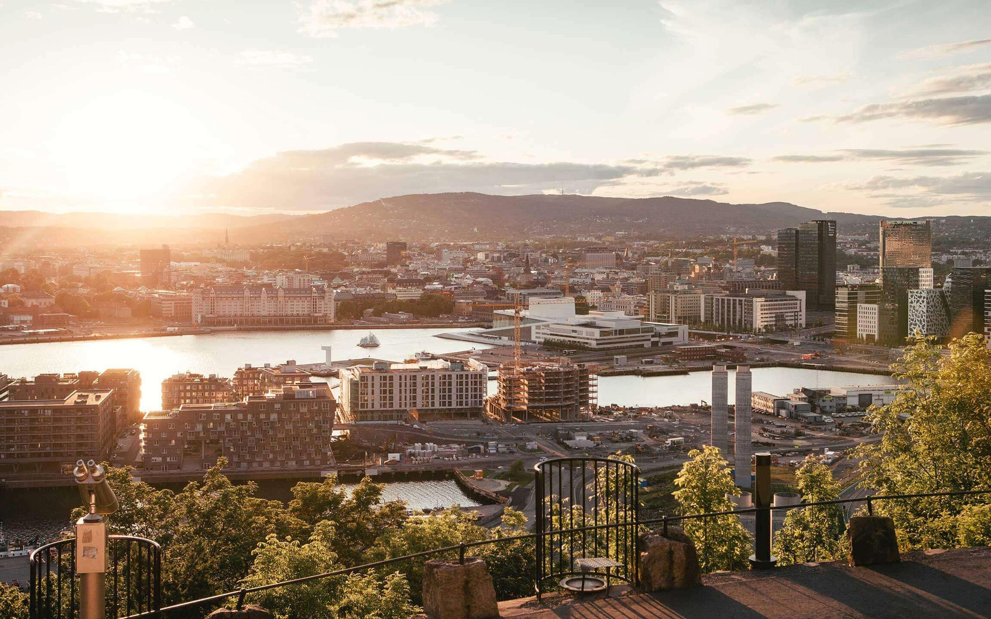 Vince AS nettside vist med Oslo-skyline i bakgrunnen