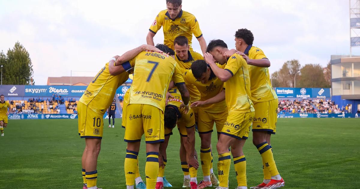 The five goals, Alcorcón B's lead, and the trip to Teruel