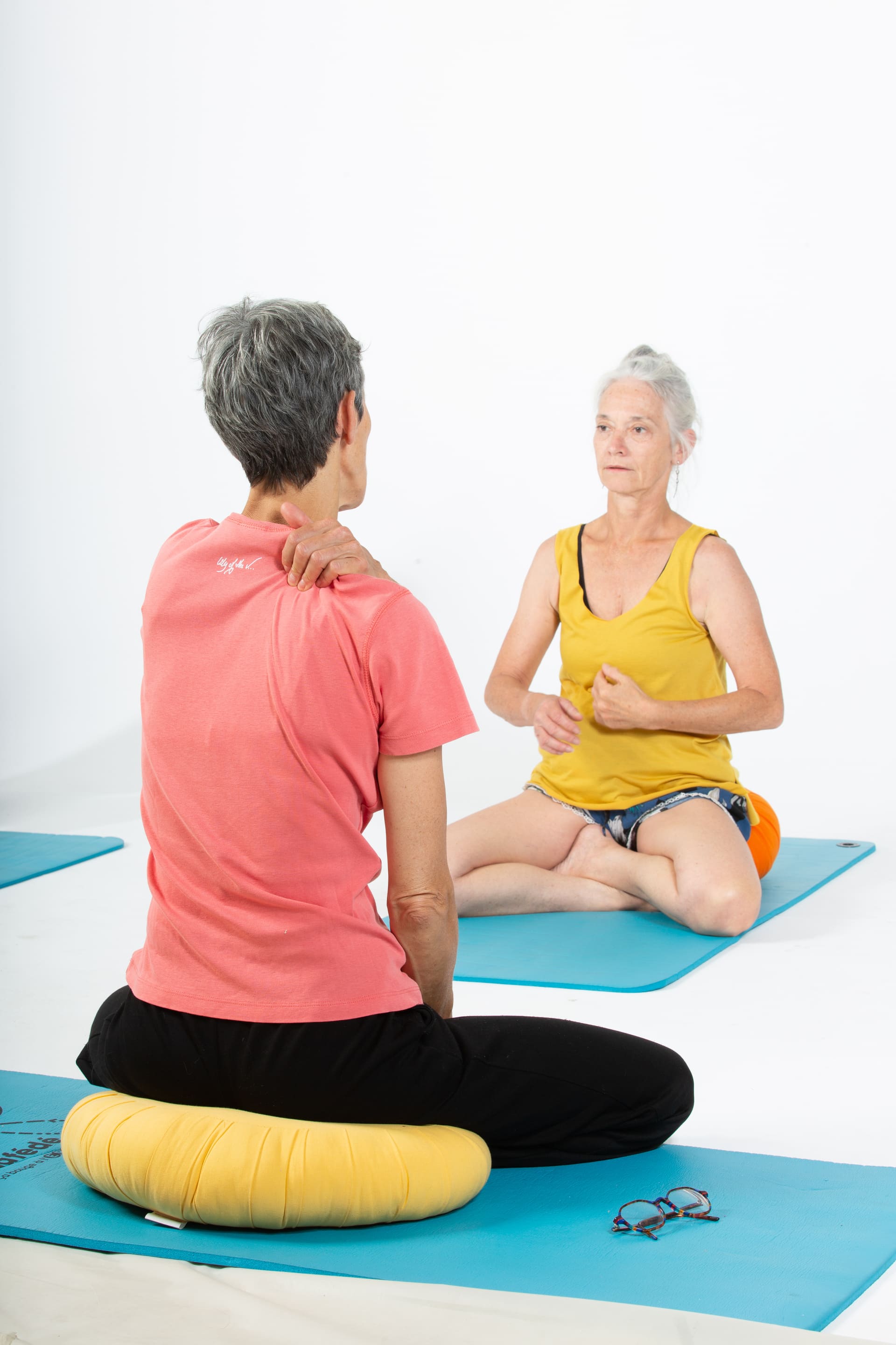 Cours de Do-In, auto-massage