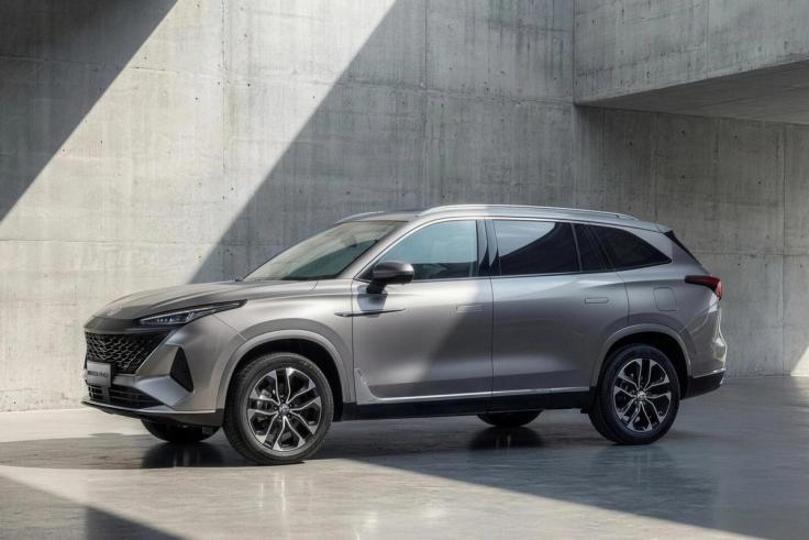 MG punta al vertice: arriva la nuova S9 PHEV, il SUV da 7 posti che cambia le regole