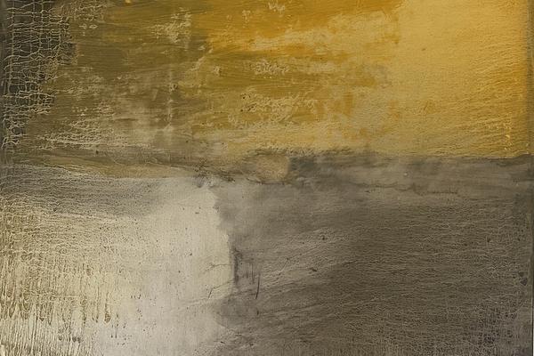 Dawn on the shoreline