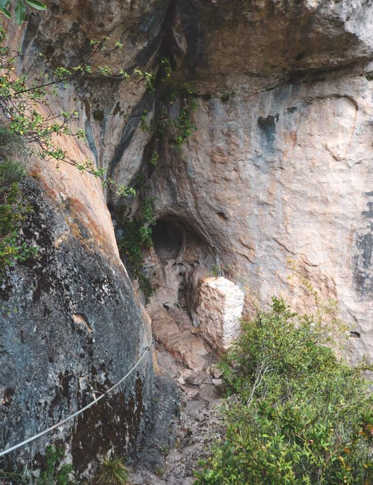 Escalade du Rocher du Capluc