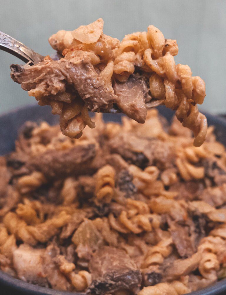 Pâtes crémeuses aux champignons et à l'ail