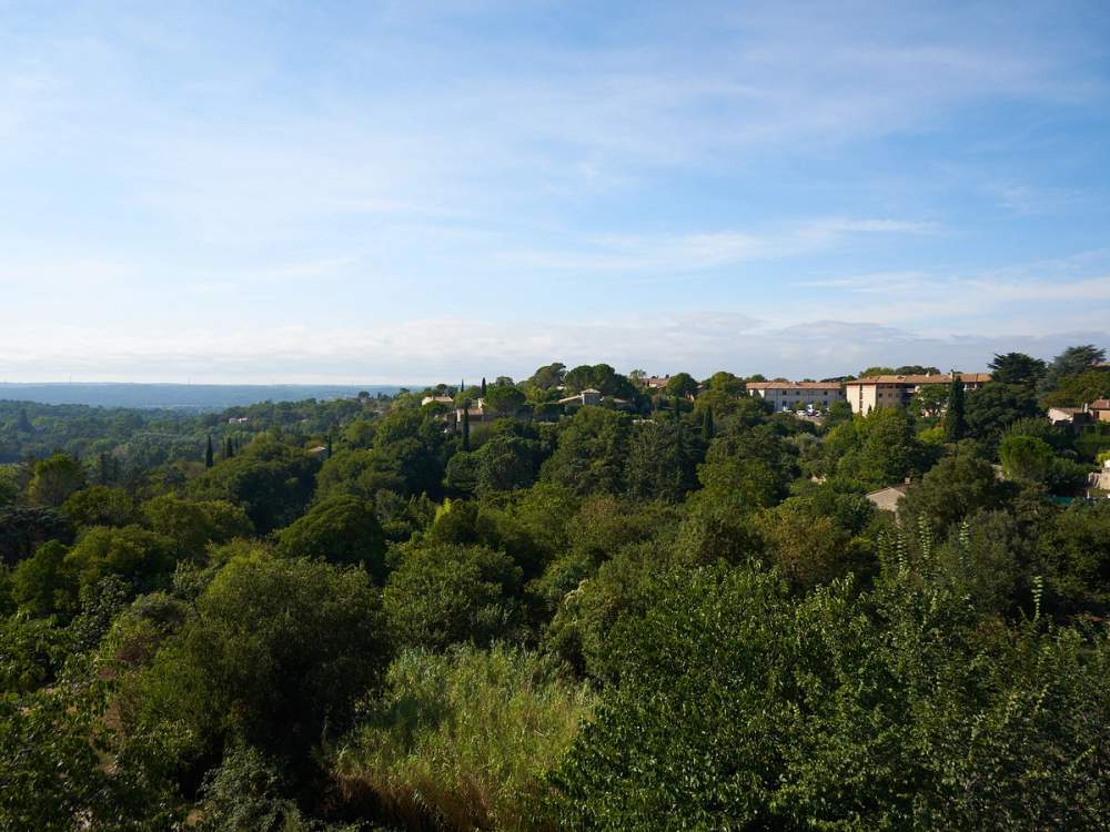 Uzès views