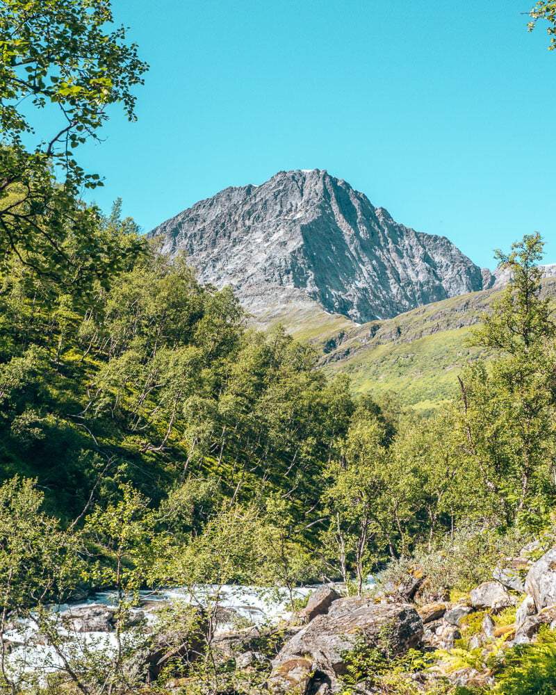 Steindalsbreen hike 