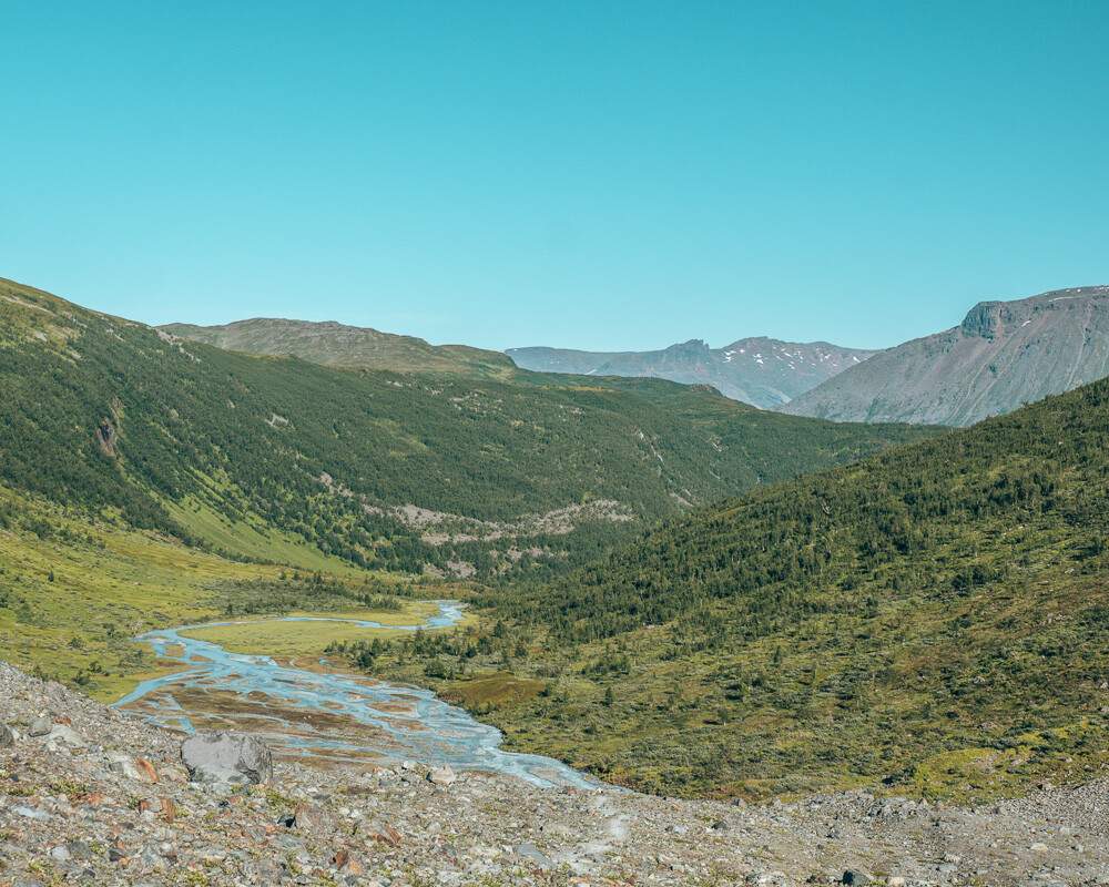 Steindalsbreen hike through valley 