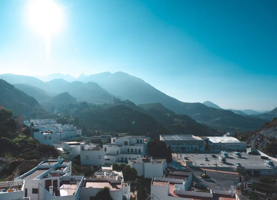 Vues sur la montagne et la ville