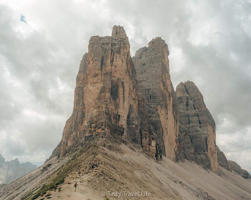 Tre cime view, most popular hike in the dolomites.